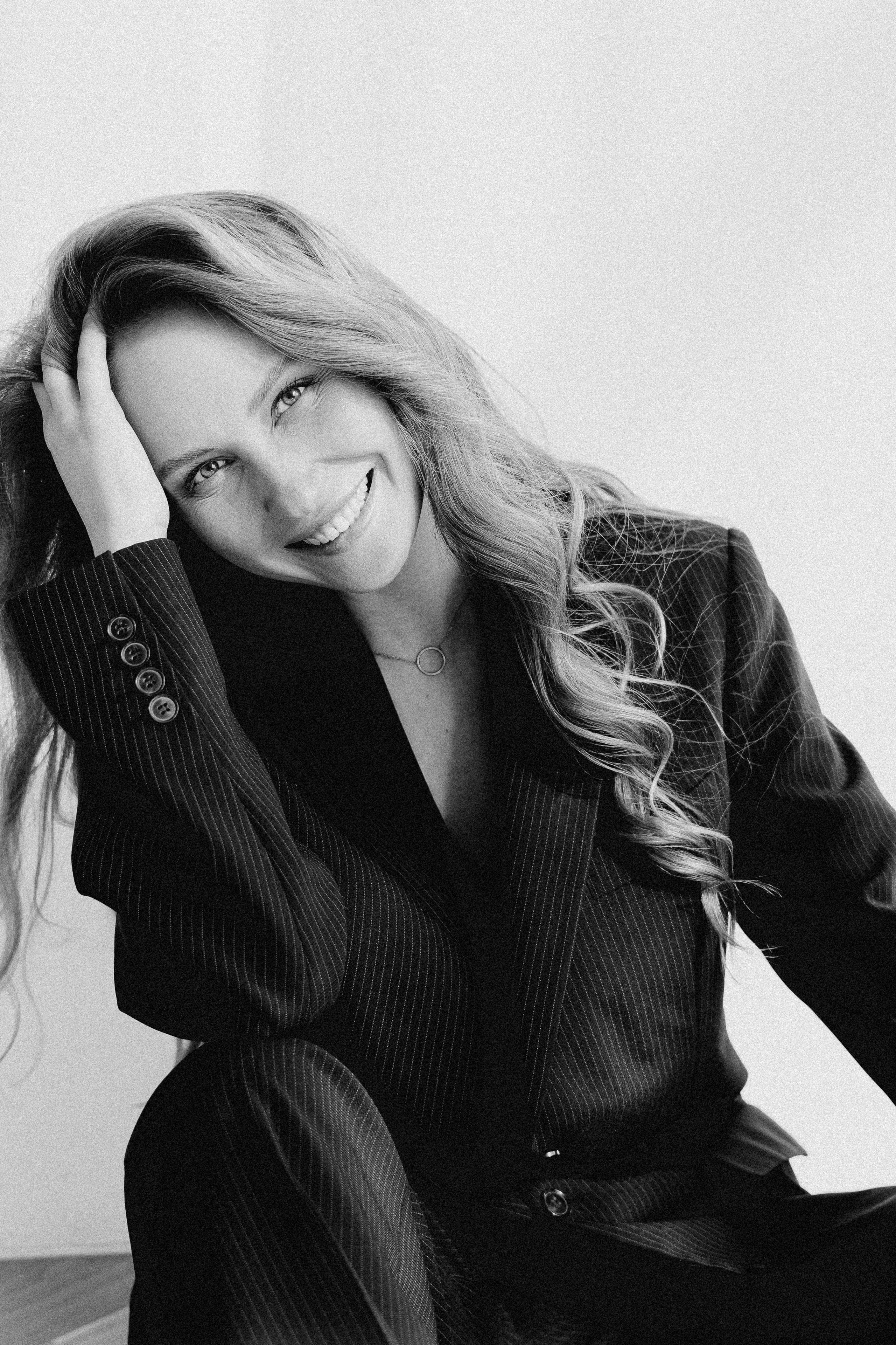 Вика. Главная