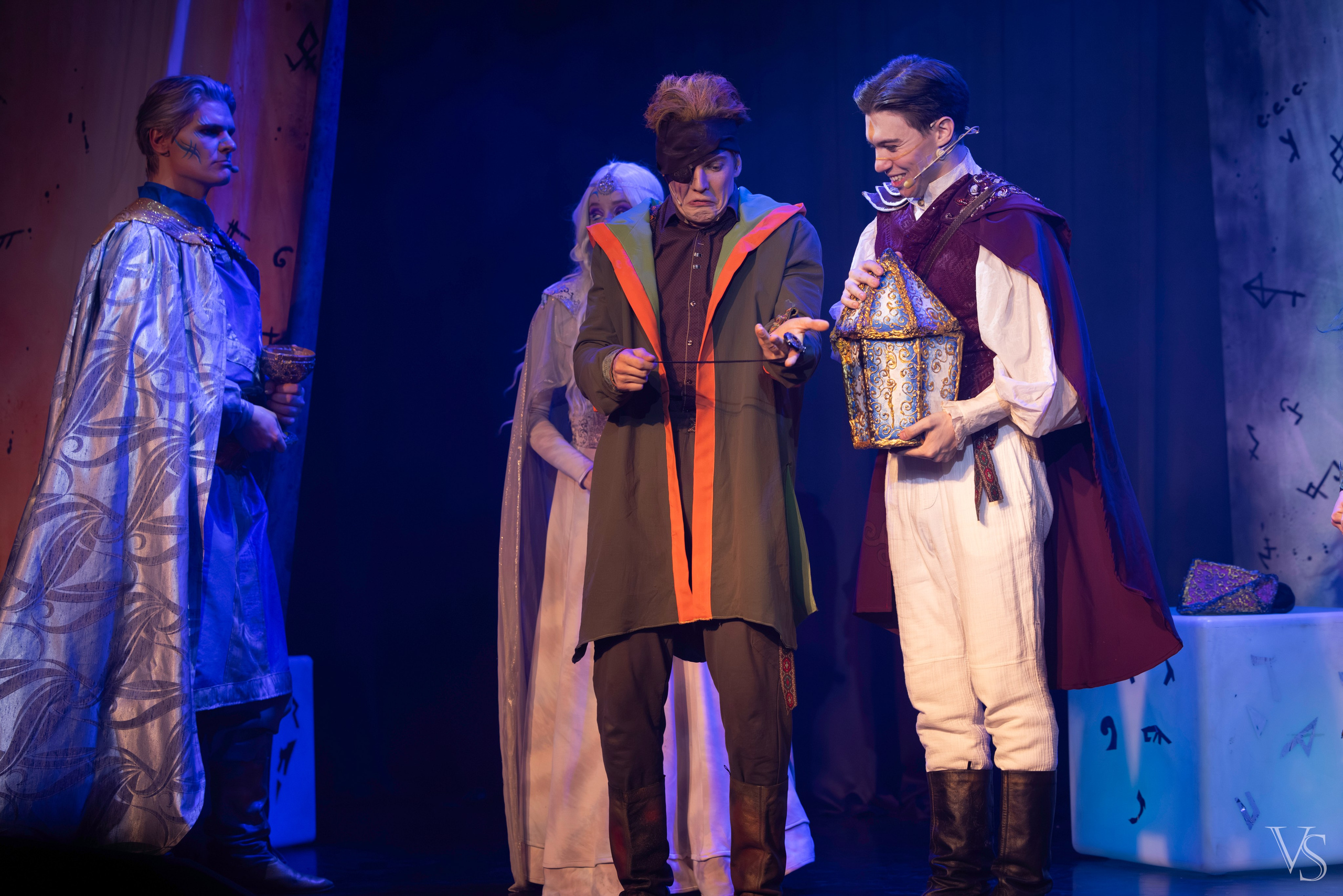 Книга стихий 25.01. Фотограф Виктор Степанов