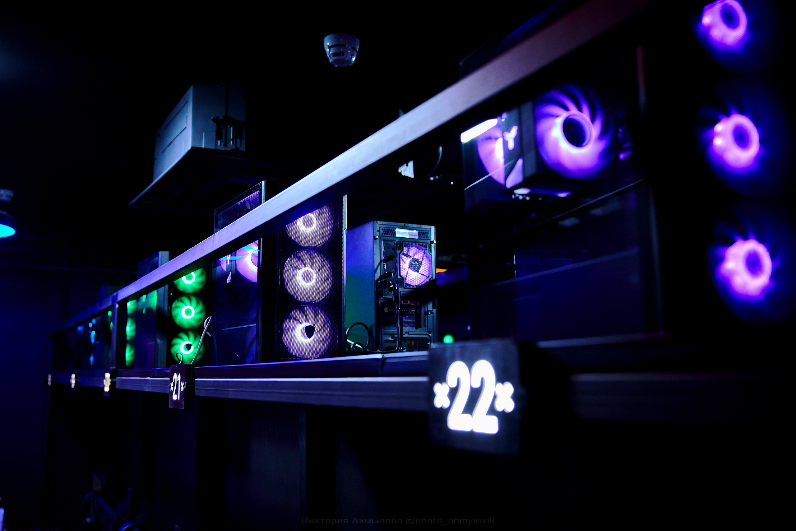 Cyber X. Виктория Ахмылова. Фотограф в Москве