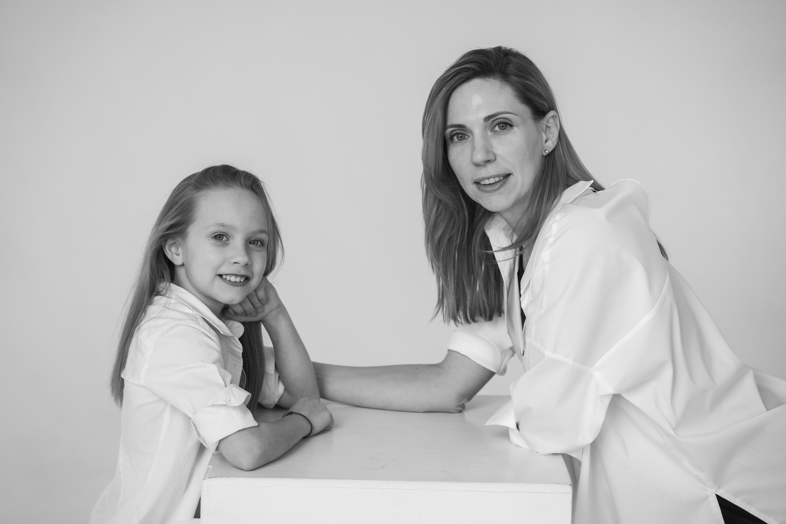 Мама и дочь. Главная