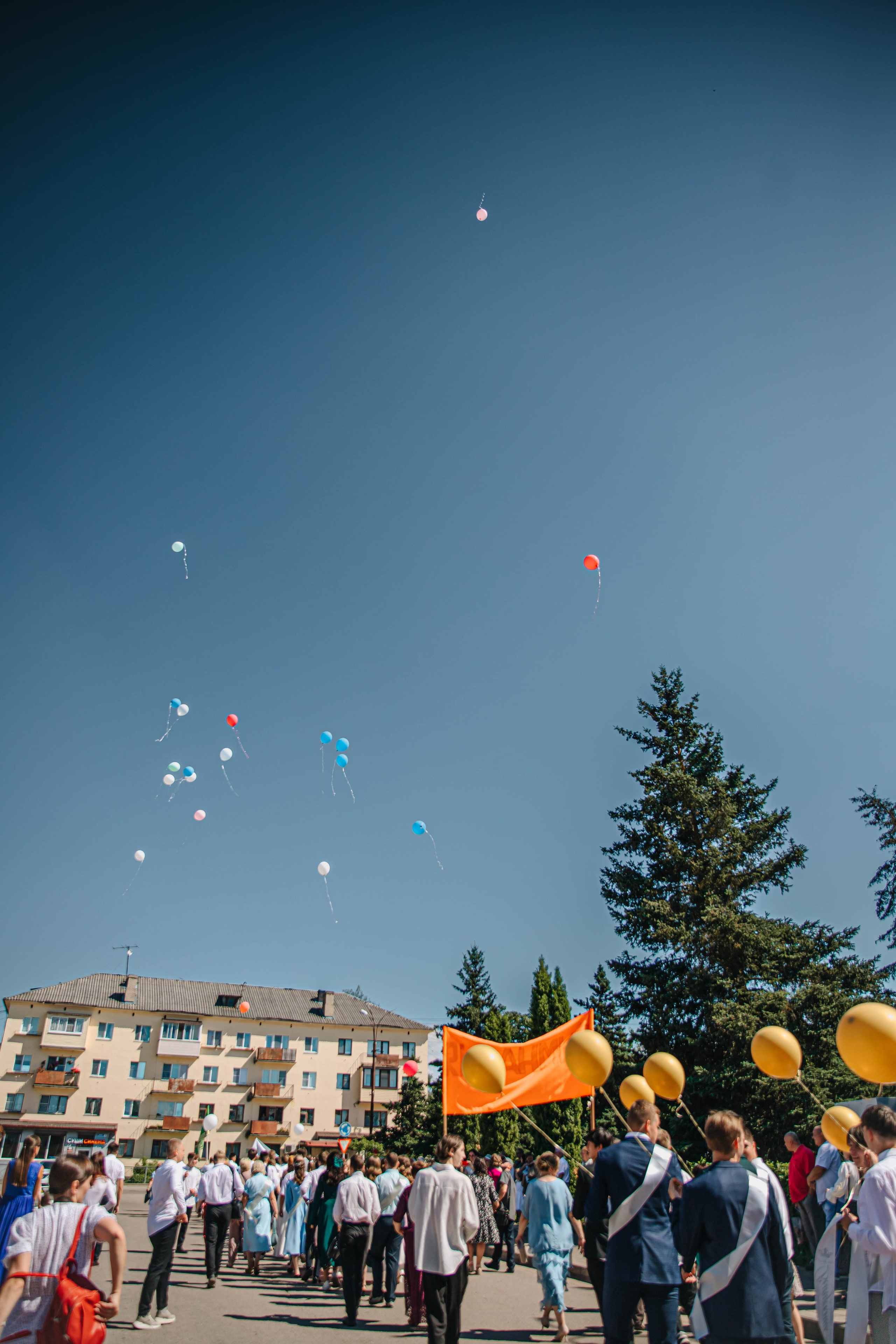 Выпускной 11 классов 2024 Невель. Фотограф Дарья Маташкова