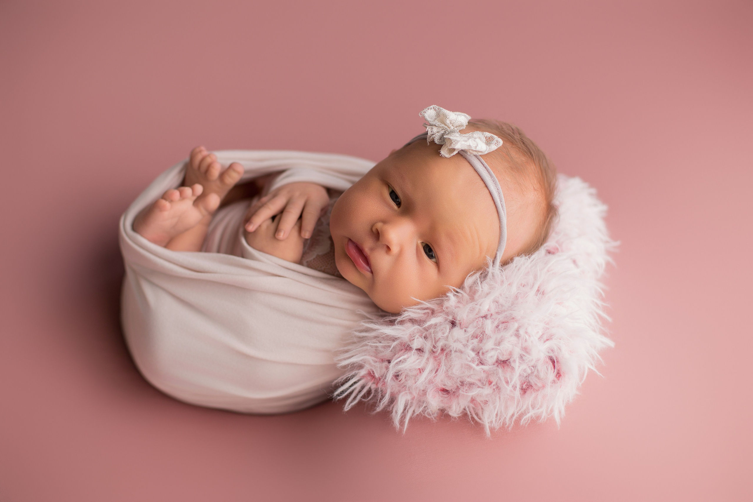 Роза. Ольга Анохина фотограф новорождённых в Зеленодольске