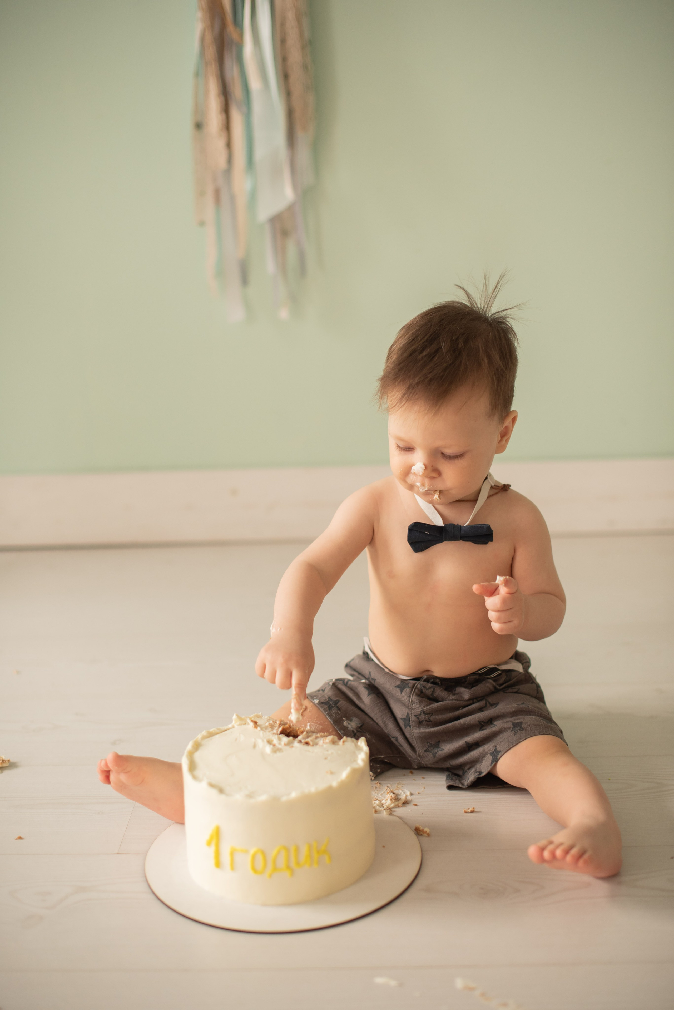 Тёме 1 годик. Свадебный и семейный фотограф Ольга Астрейко