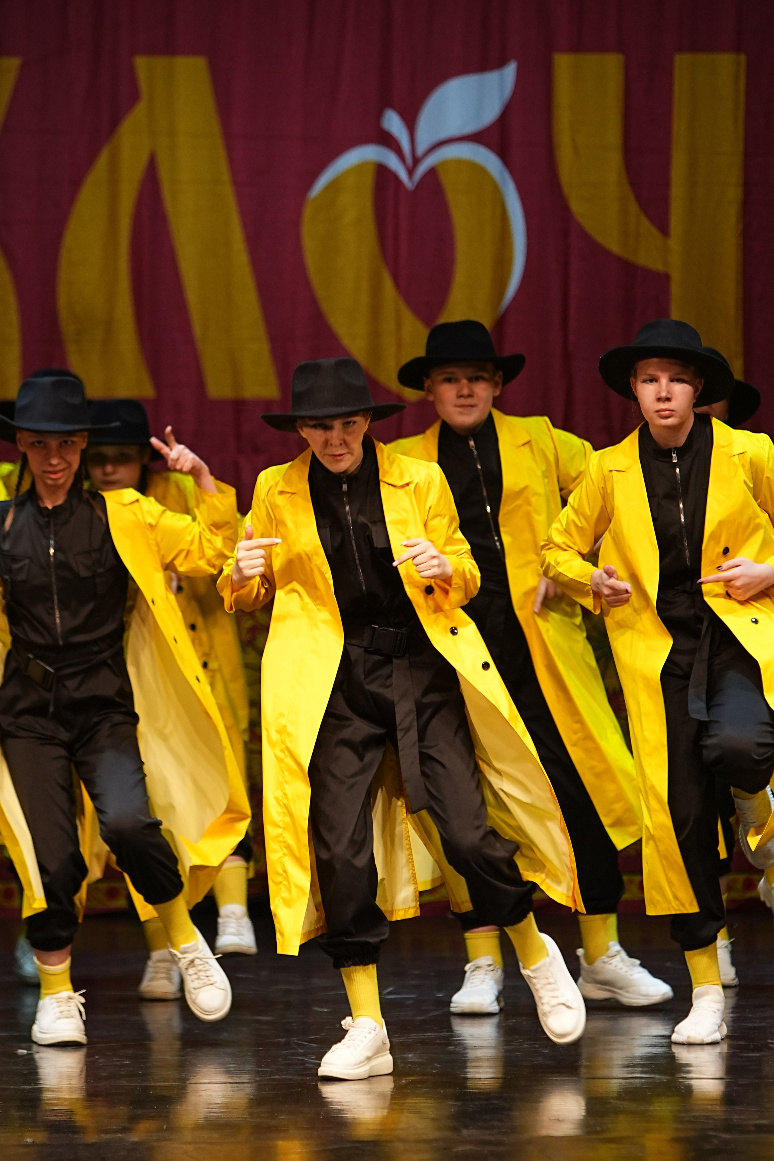 5 апреля, блок 2, г. Тверь. Золотое яблочко