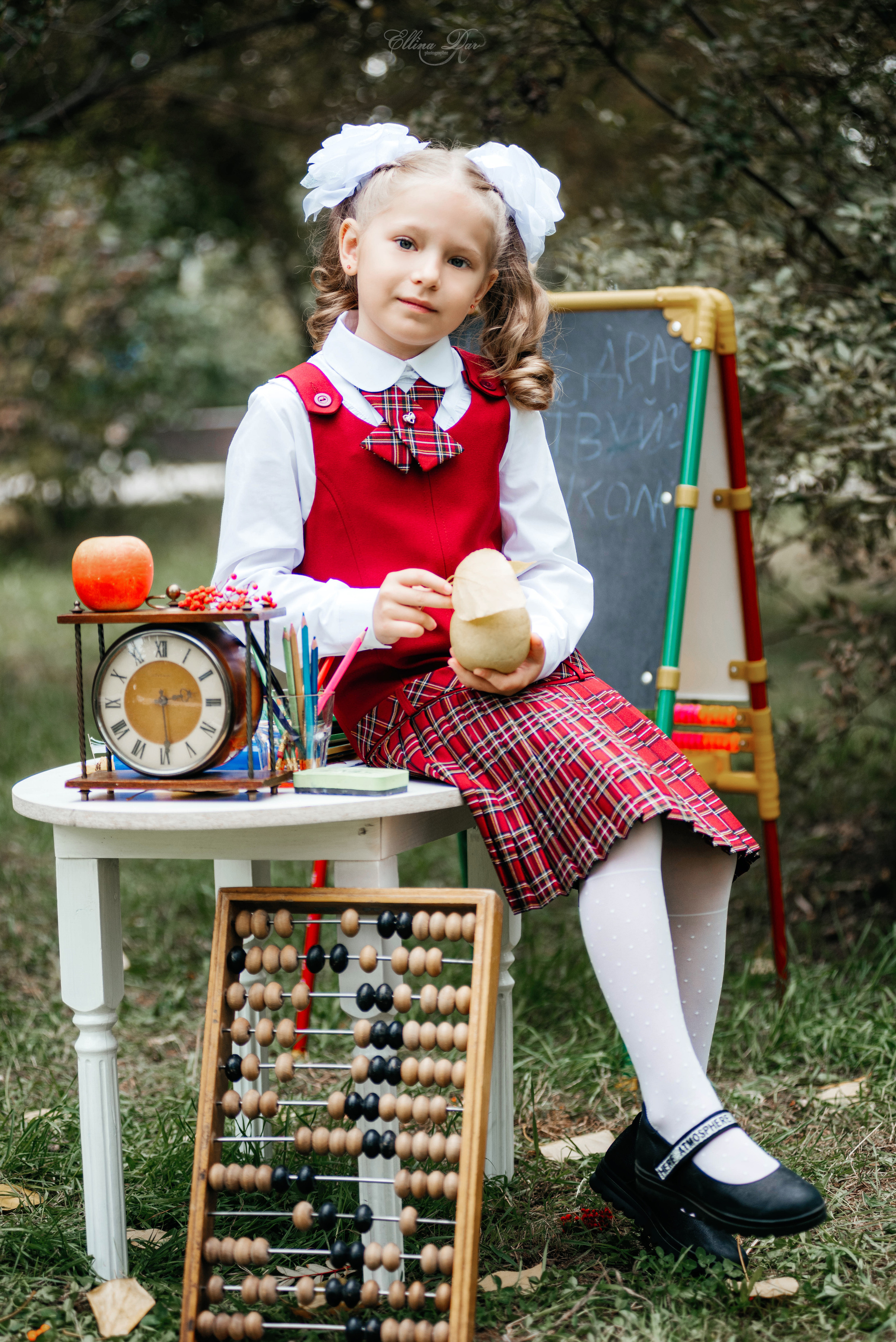 Школьная съемка ретушь. Фотограф Эллина Дар г. Улан-Удэ