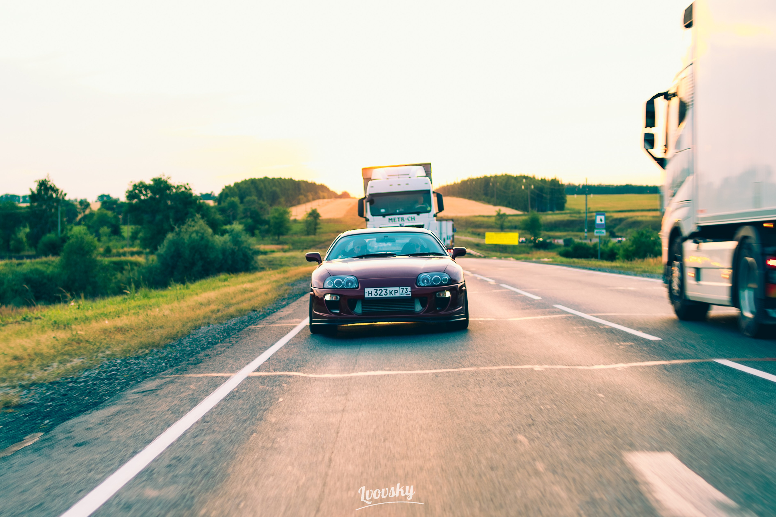 Supra X Laurel. Camera motor