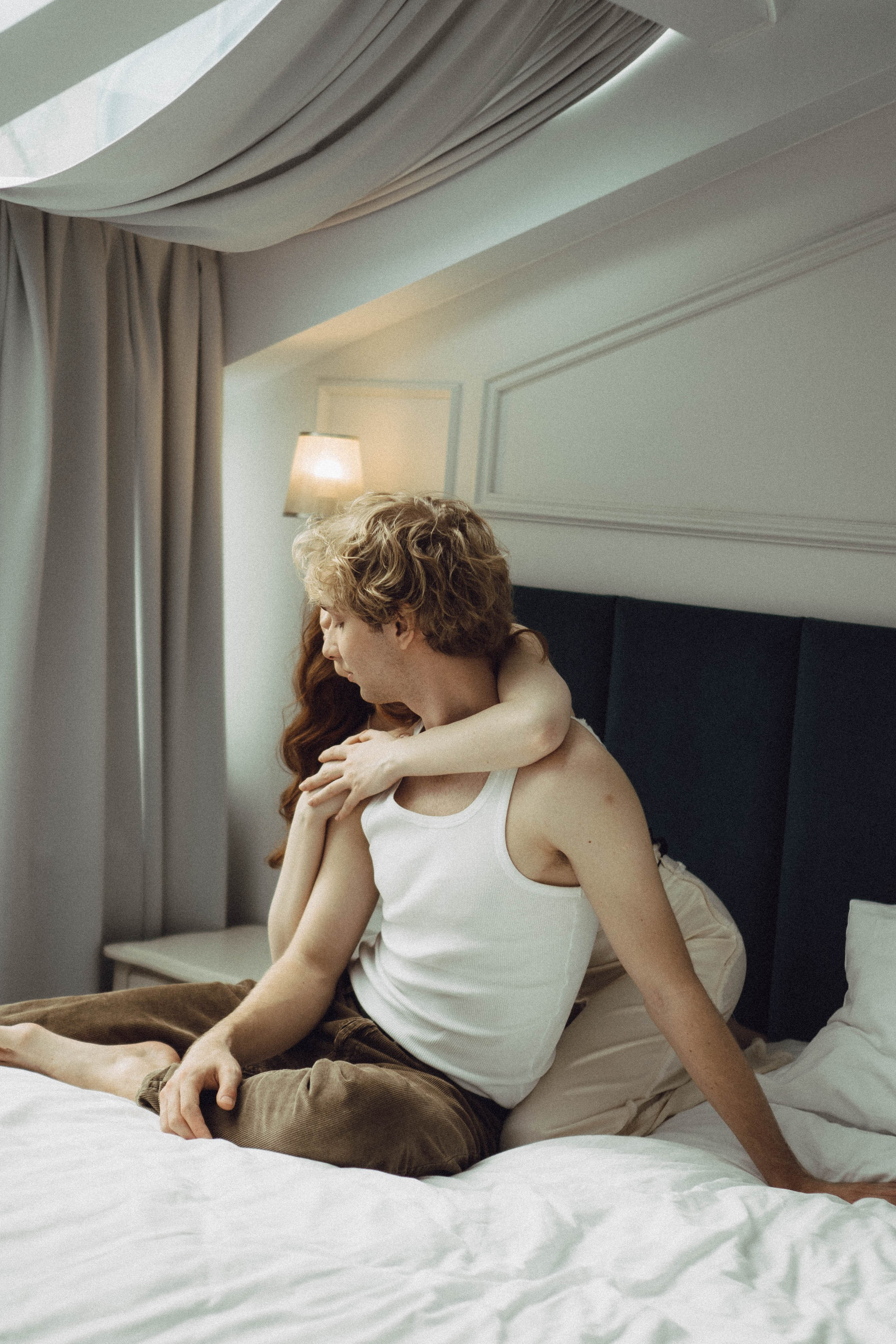 СВАДЕБНАЯ СЬЕМКА В ОТЕЛЕ. СБОРЫ ЖЕНИХА И НЕВЕСТЫ И ТАКЖЕ ТОР И ПОДГОТОВКА К ПРОГУЛКЕ. Профессиональный фотограф, Санкт-Петербург — Виктория Богомолова