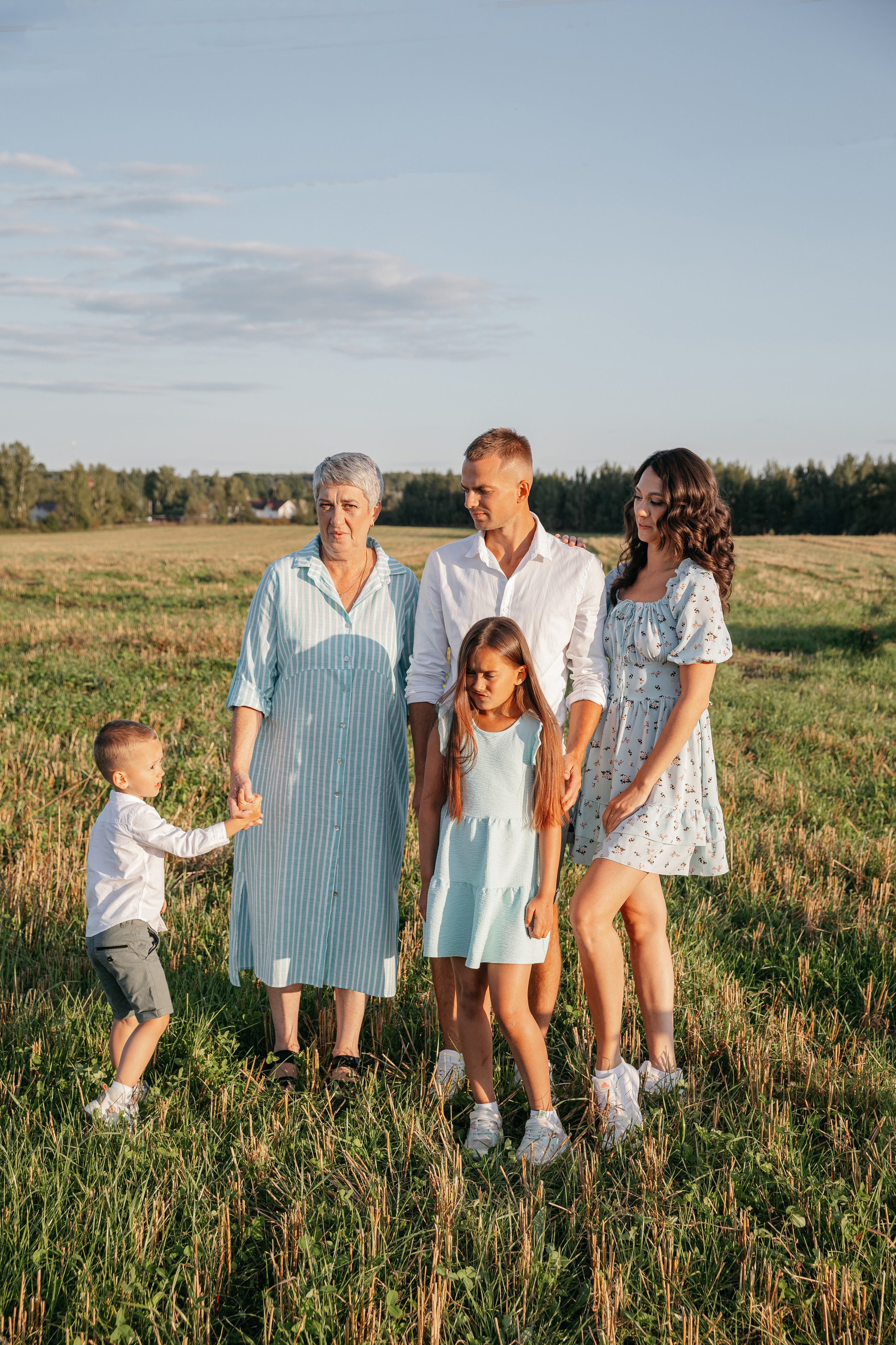 Семейная закатная съемка. Фотограф в Твери Лагодная Яна