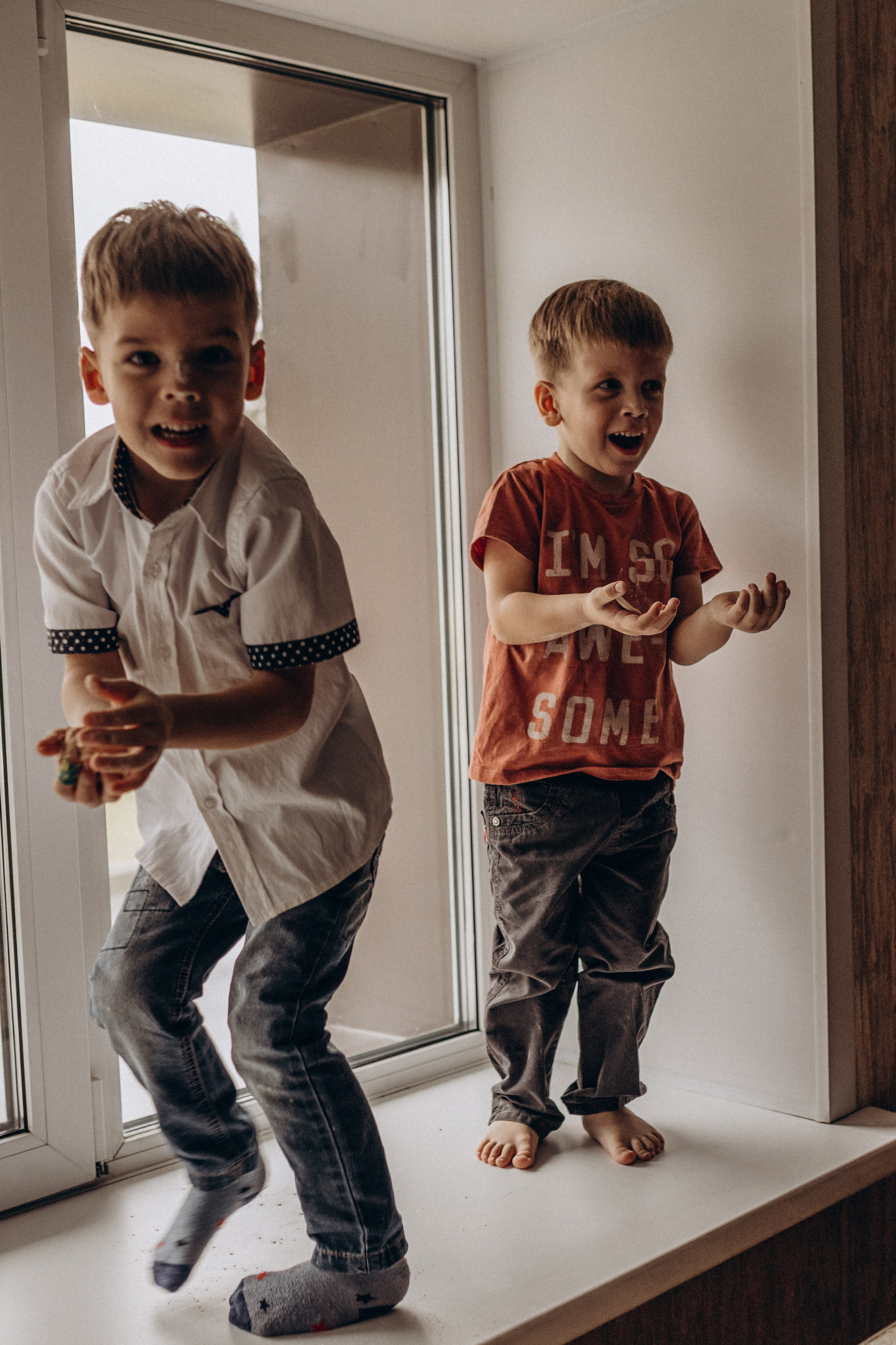 Бабушка с внуками. Семейный фотограф lifestyle в Новосибирске Елена Шпилевая