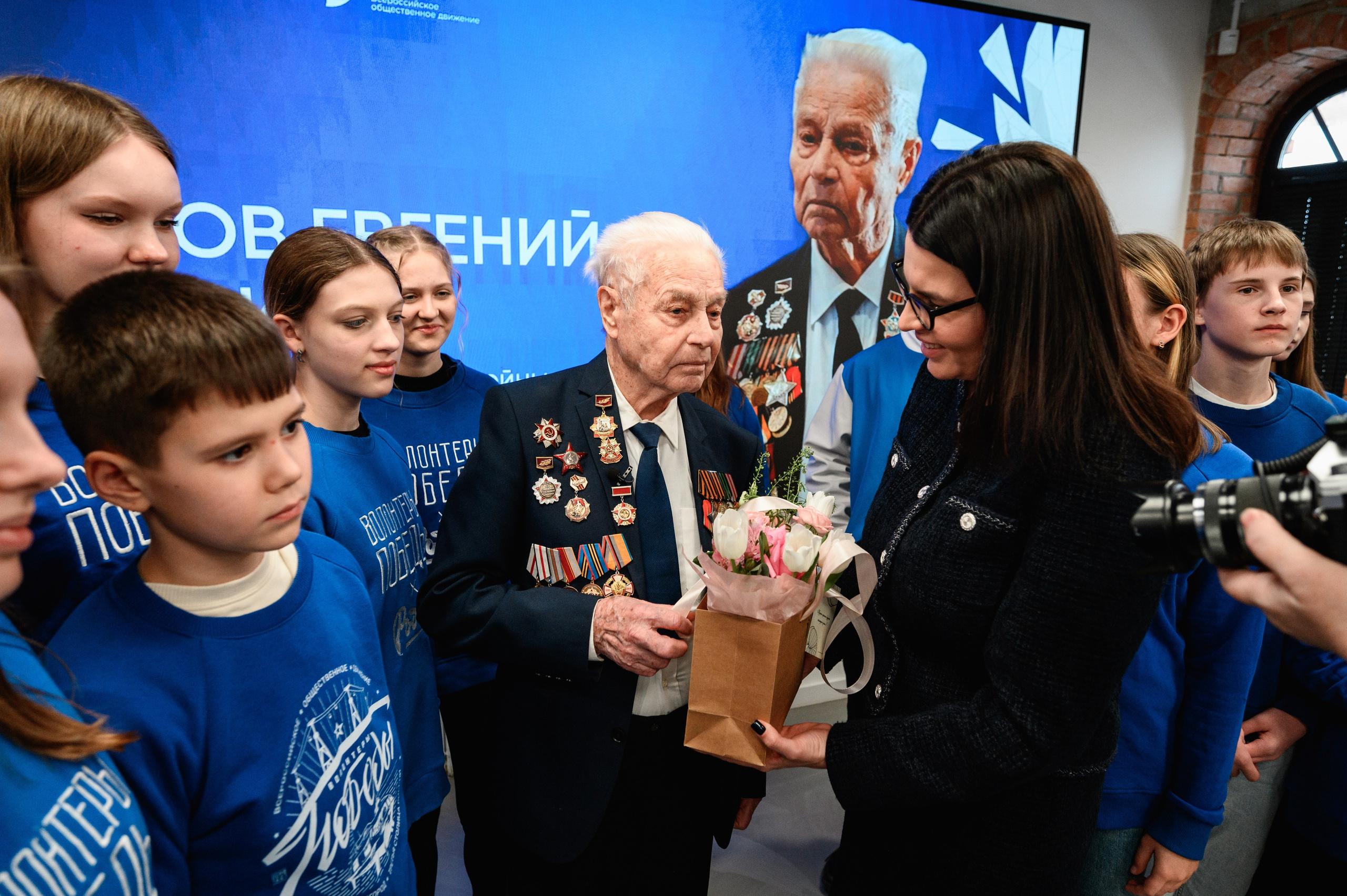 Встреча с ветераном. Фотограф Захваткин Роман