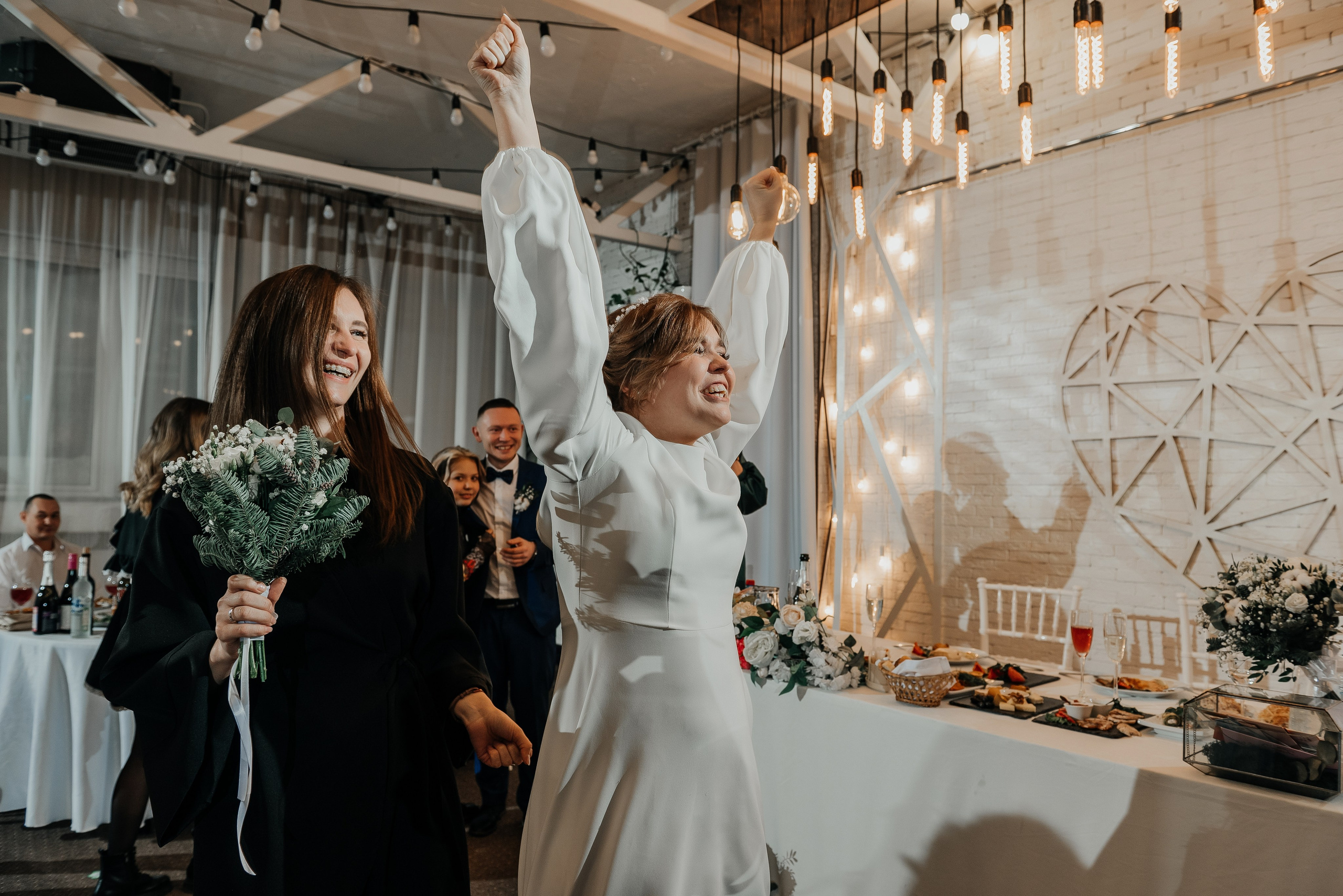 Свадебный фотограф в Екатеринбурге. Свадебная фотосъемка. Свадебный фотограф в Екатеринбурге