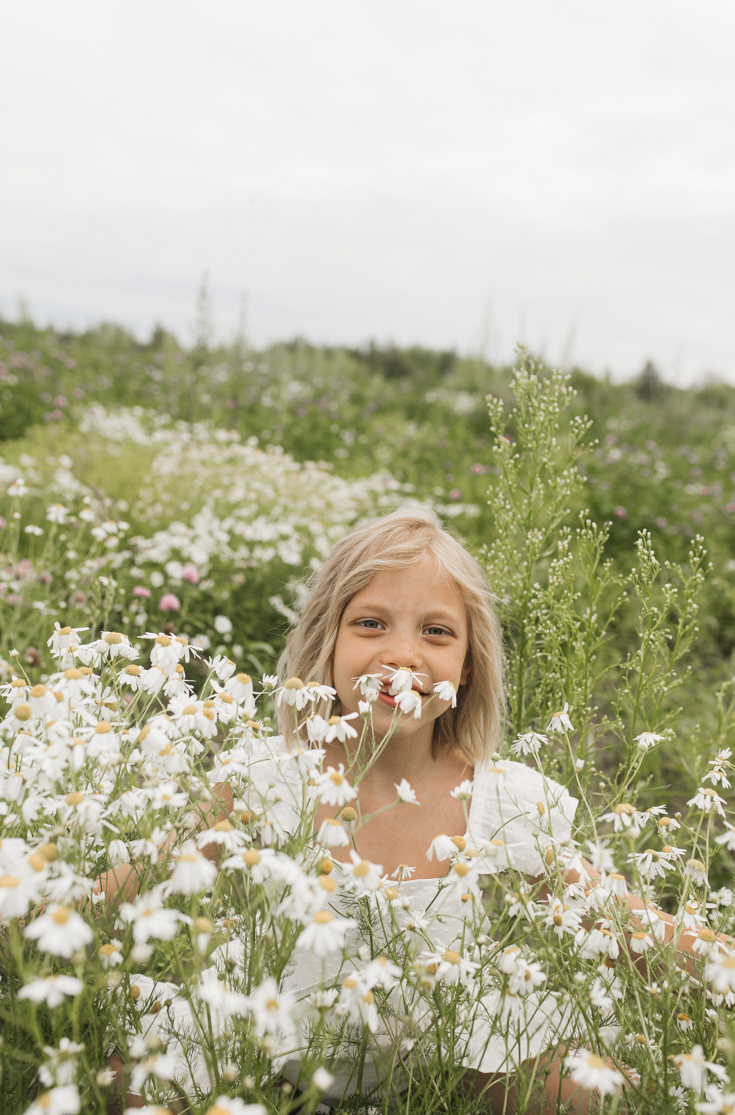 Маша и Миша и их веселая компания (пикник в поле). Семейный и свадебный фотограф в Екатеринбурге Орлова Ирина