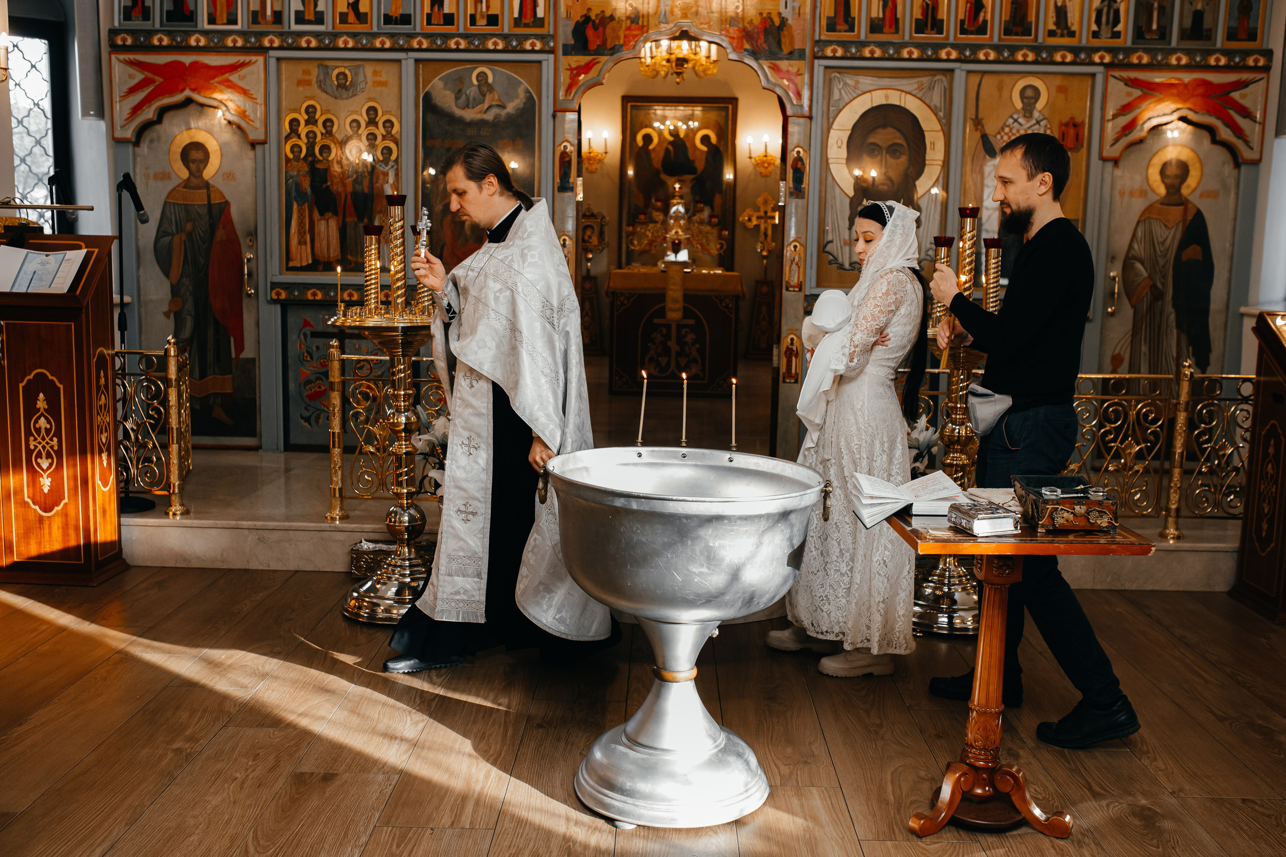 Храм Спаса Нерукотворного Образа м. Новогиреево. Свадебный и семейный фотограф