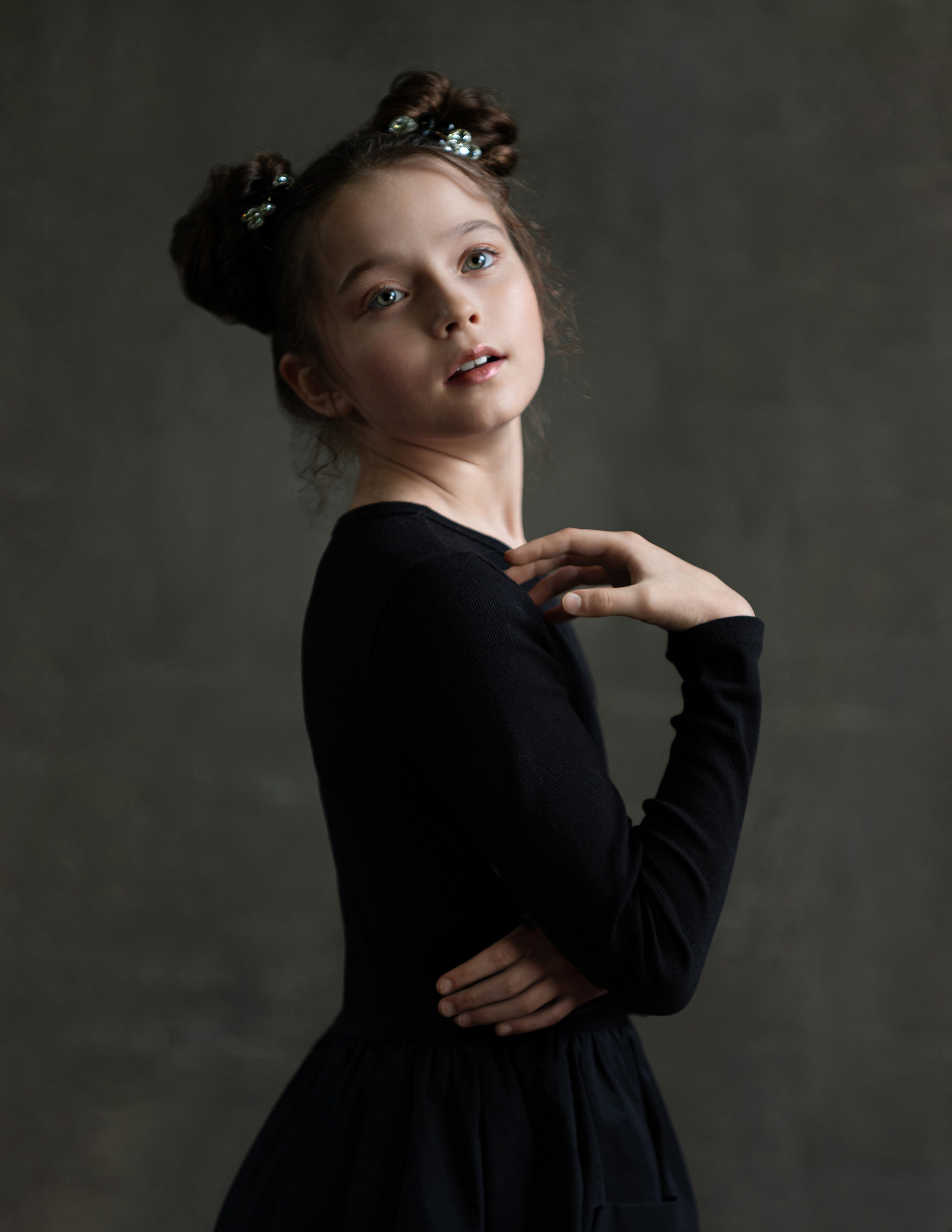 Фотодни «В ЧЁРНОМ» в рамках проекта «В ГЛЯНЕЦ!». Портретный фотограф в Москве Артем Венглинский