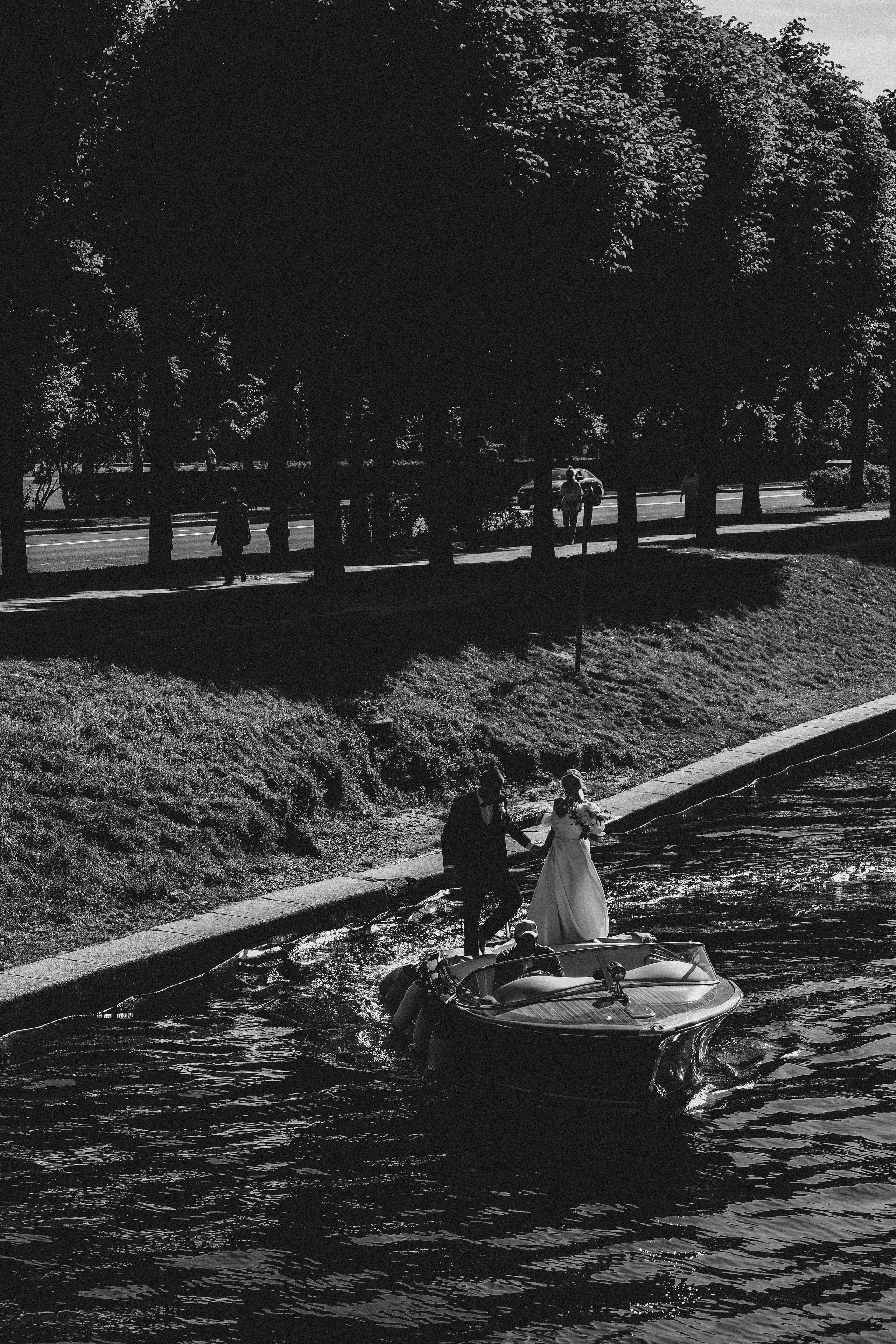 СВАДЕБГНАЯ ПРОГУЛКА ПО КАНАЛ САНКТ-ПЕТЕРБУРГА НА КАТЕРЕ. Профессиональный фотограф, Санкт-Петербург — Виктория Богомолова