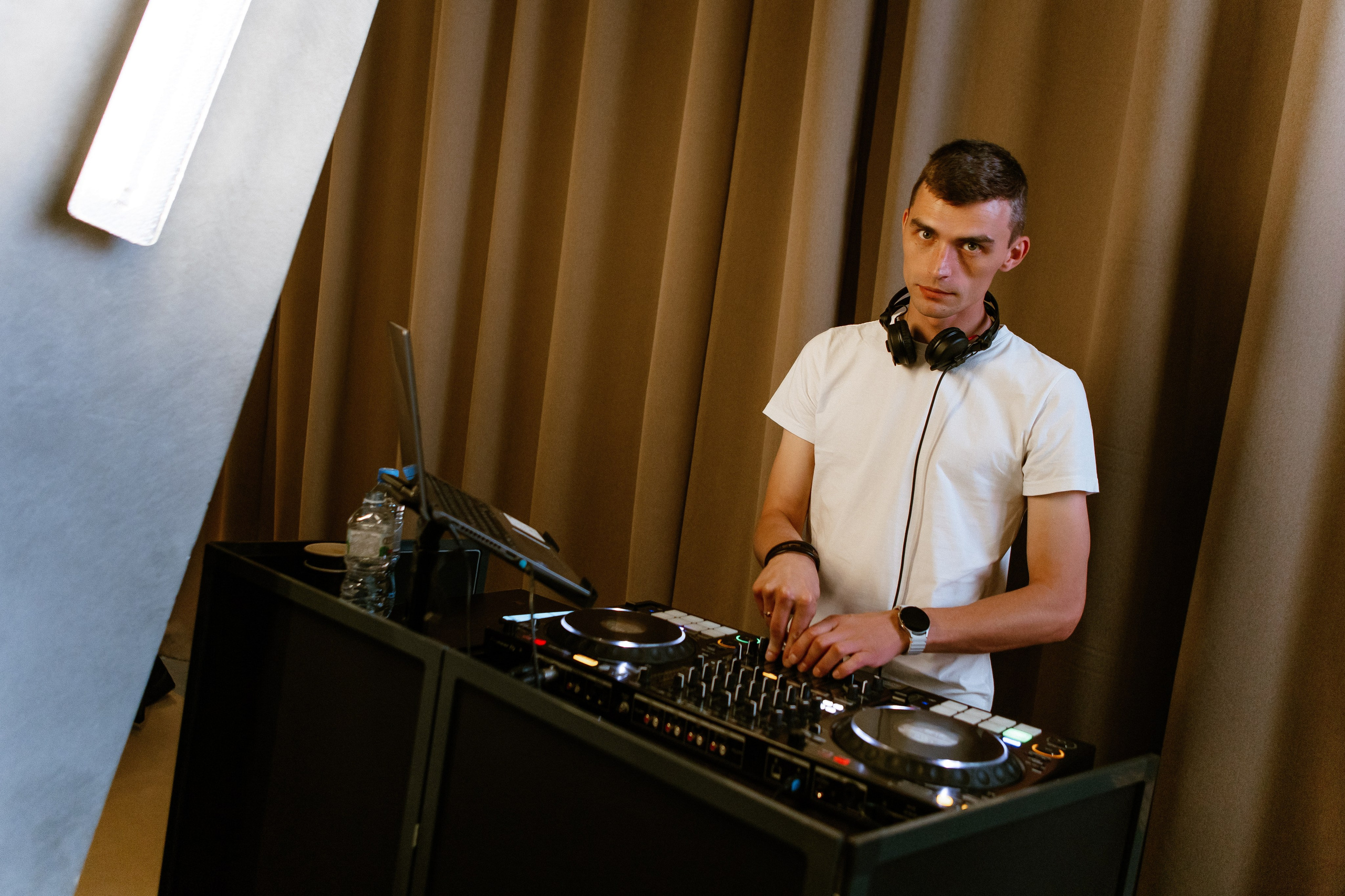 КОНФЕРЕНЦИЯ ВИННОГО ПАРКА WINEPARK |МОСКВА, 2025. Five Media — репортажный фотограф Москва | Мск