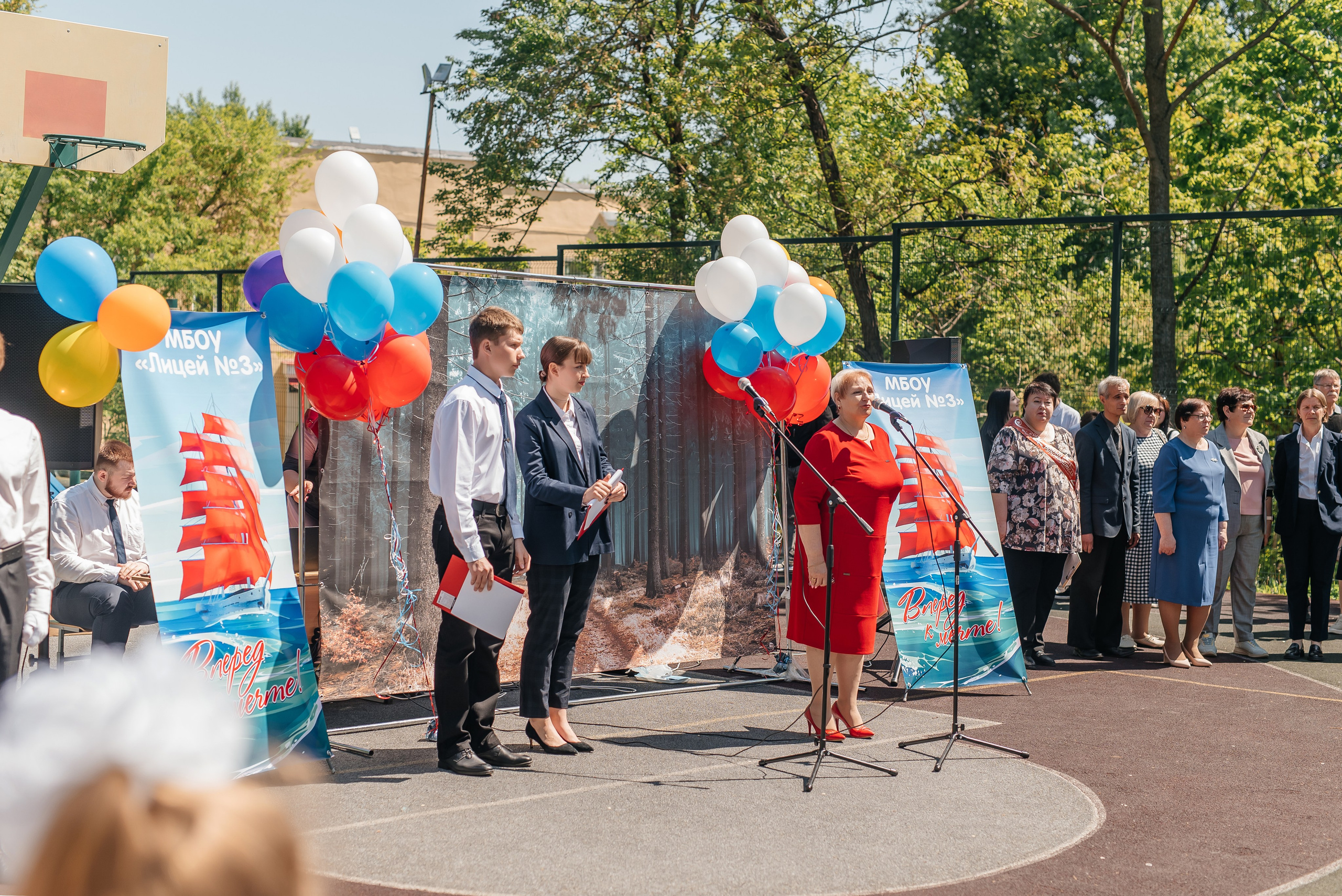 Последний звонок Лицей № 3. Свадебный фотограф Елена Рякина