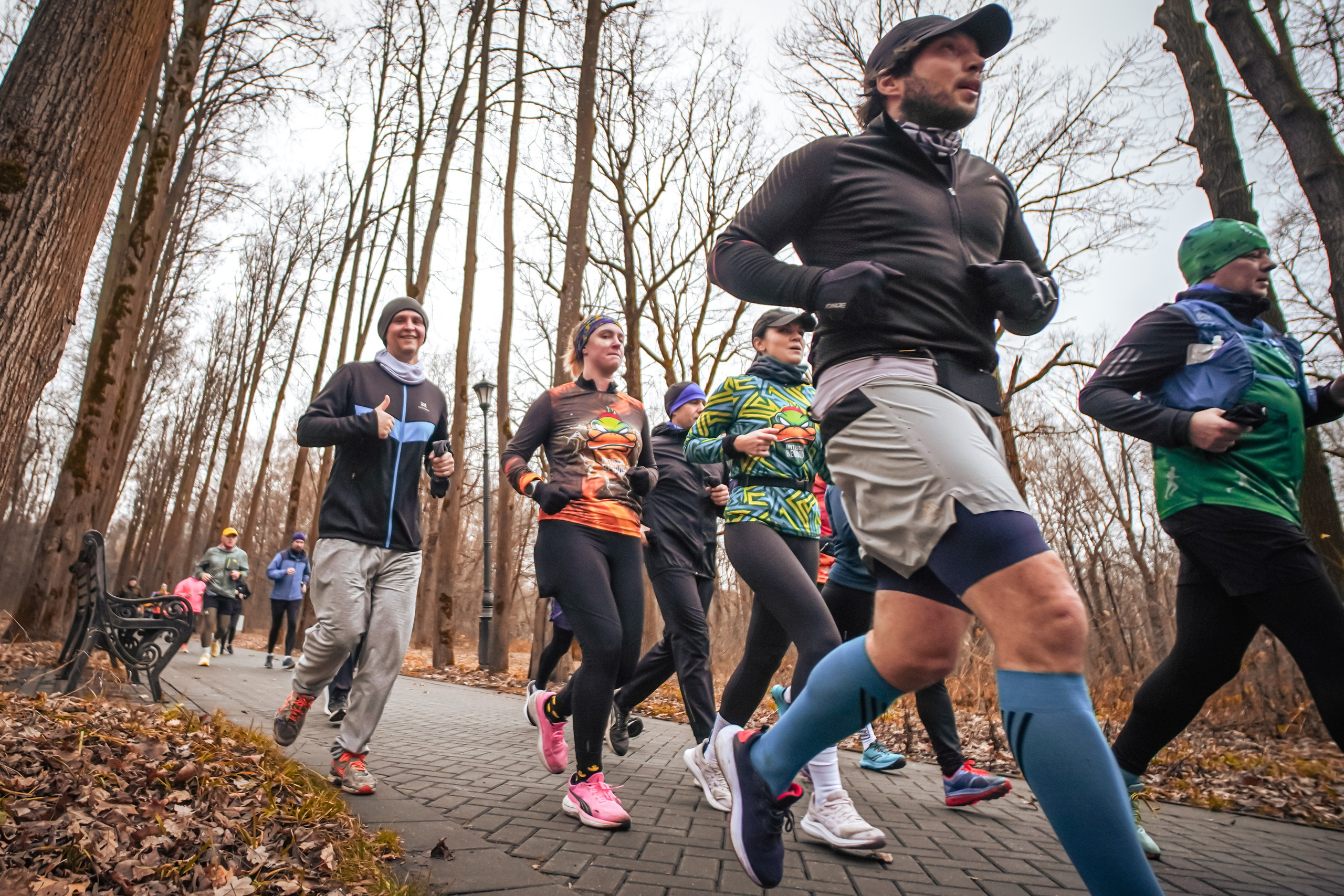 #марафонудома #яuzarun 2024 2-я петля, группа 6:30. Роман Капилюшов. Бег. Фото. Видео. г. Люберцы