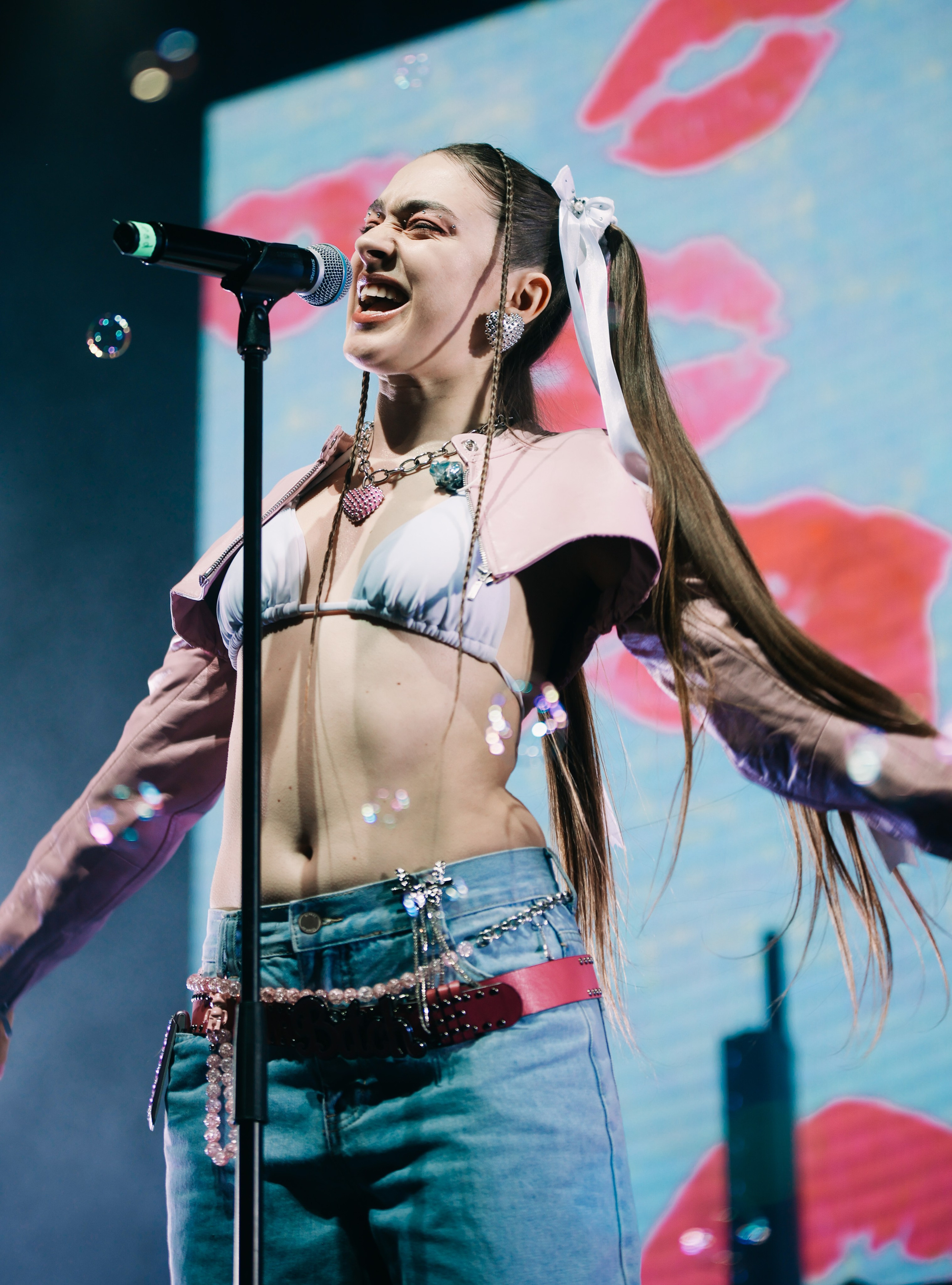 MAYBEBABY В КЛУБЕ BASE 22.11.24. Концертный и репортажный фотограф в Москве и Санкт-Петербурге Мария