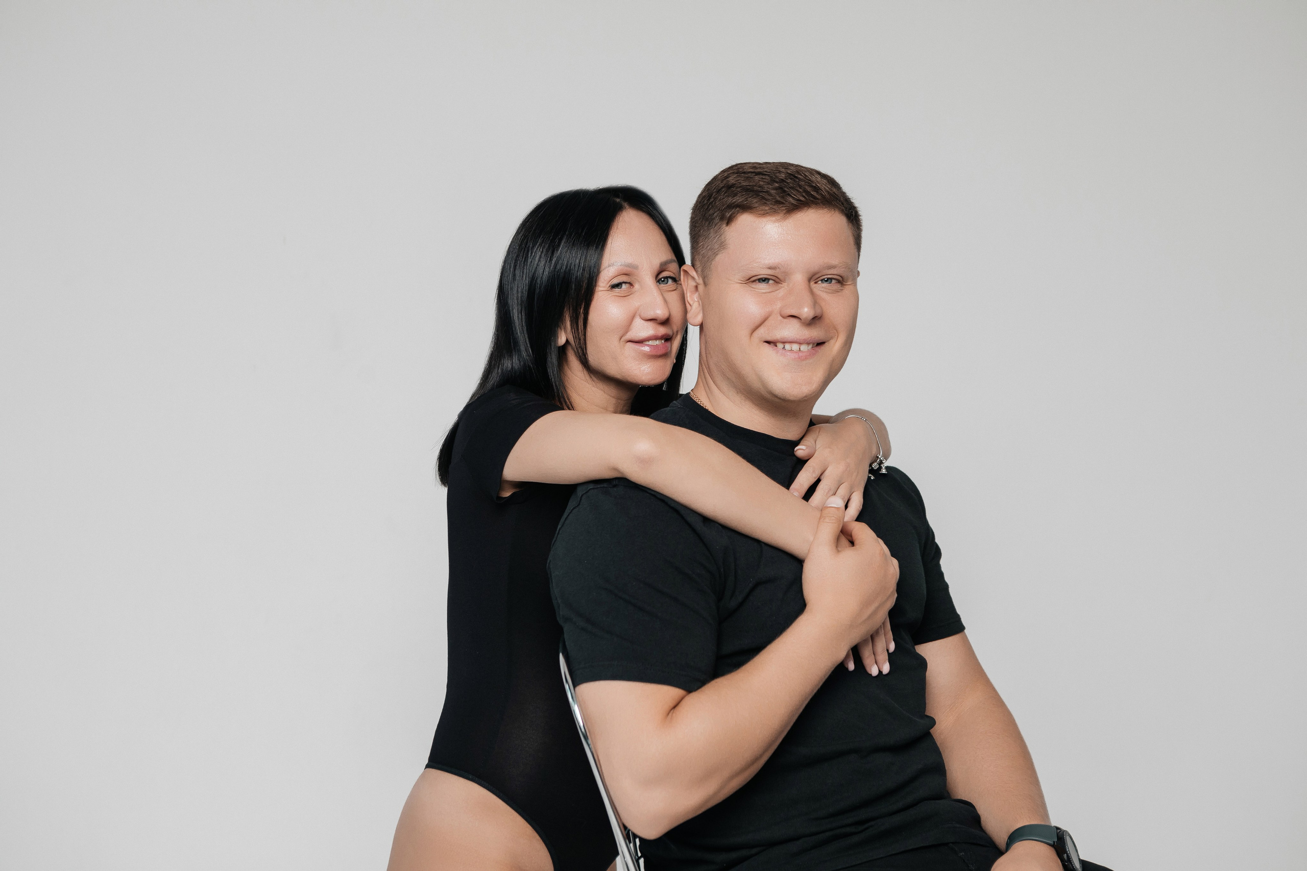 Семейная фотосессия в фотостудии. Свадебный и семейный фотограф Ибрагимова Мария из Екатеринбурга