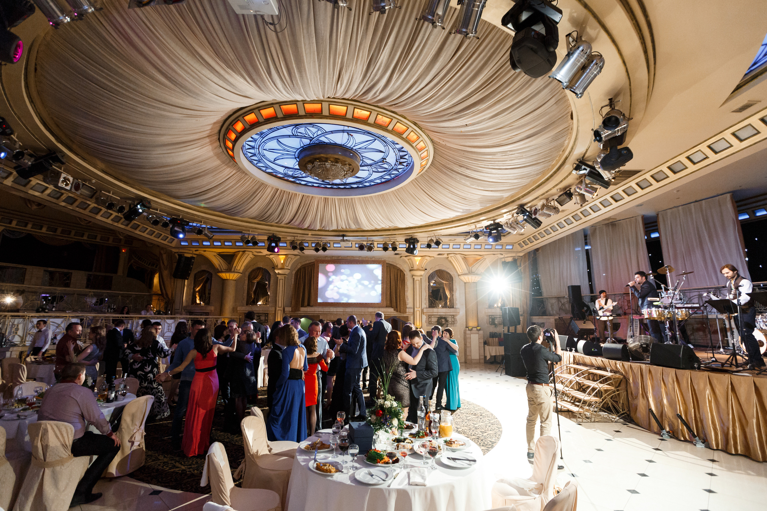 Немчиновка. Свадебный фотограф в Москве Никифоров-Гордеев Константин