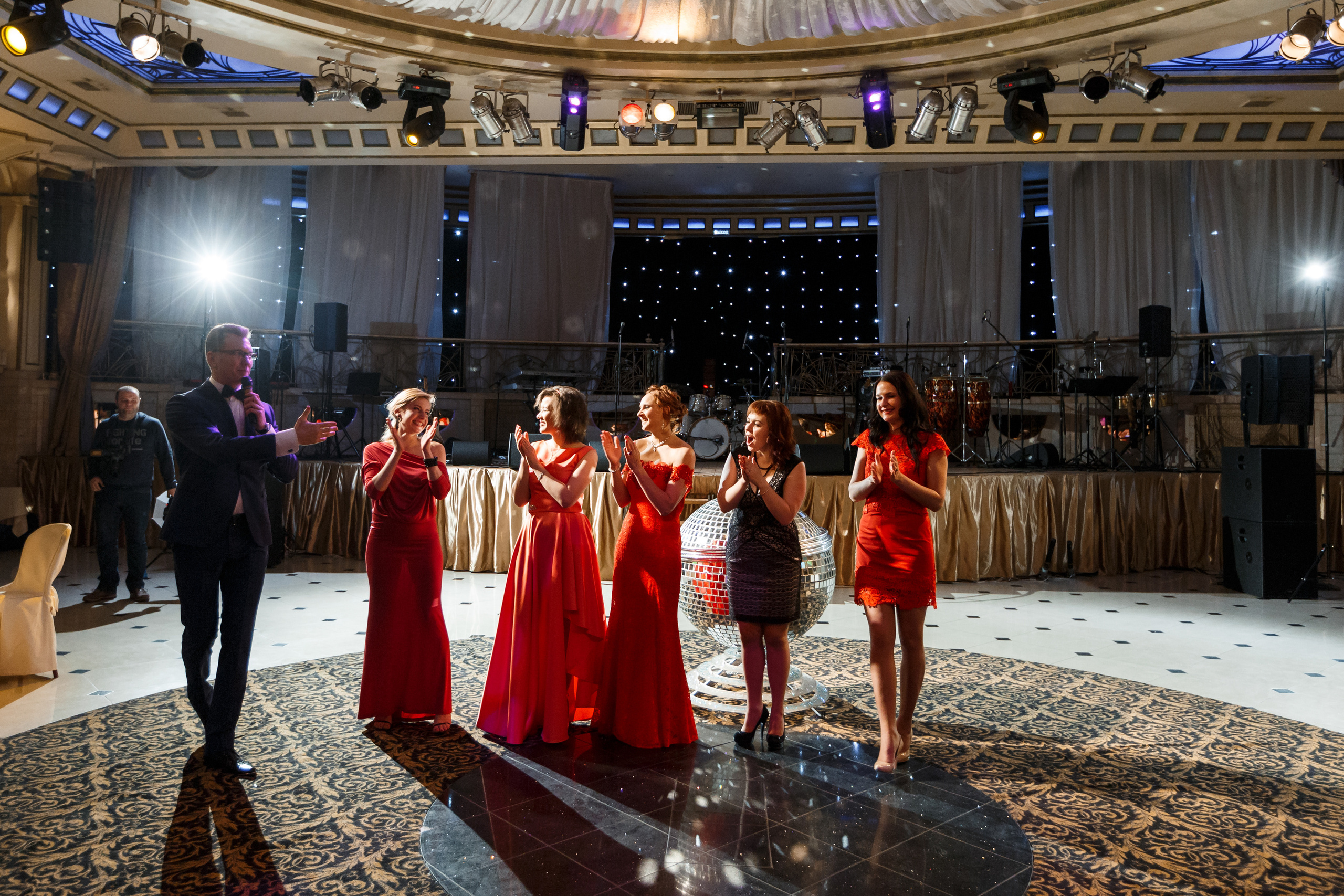 Немчиновка. Свадебный фотограф в Москве Никифоров-Гордеев Константин