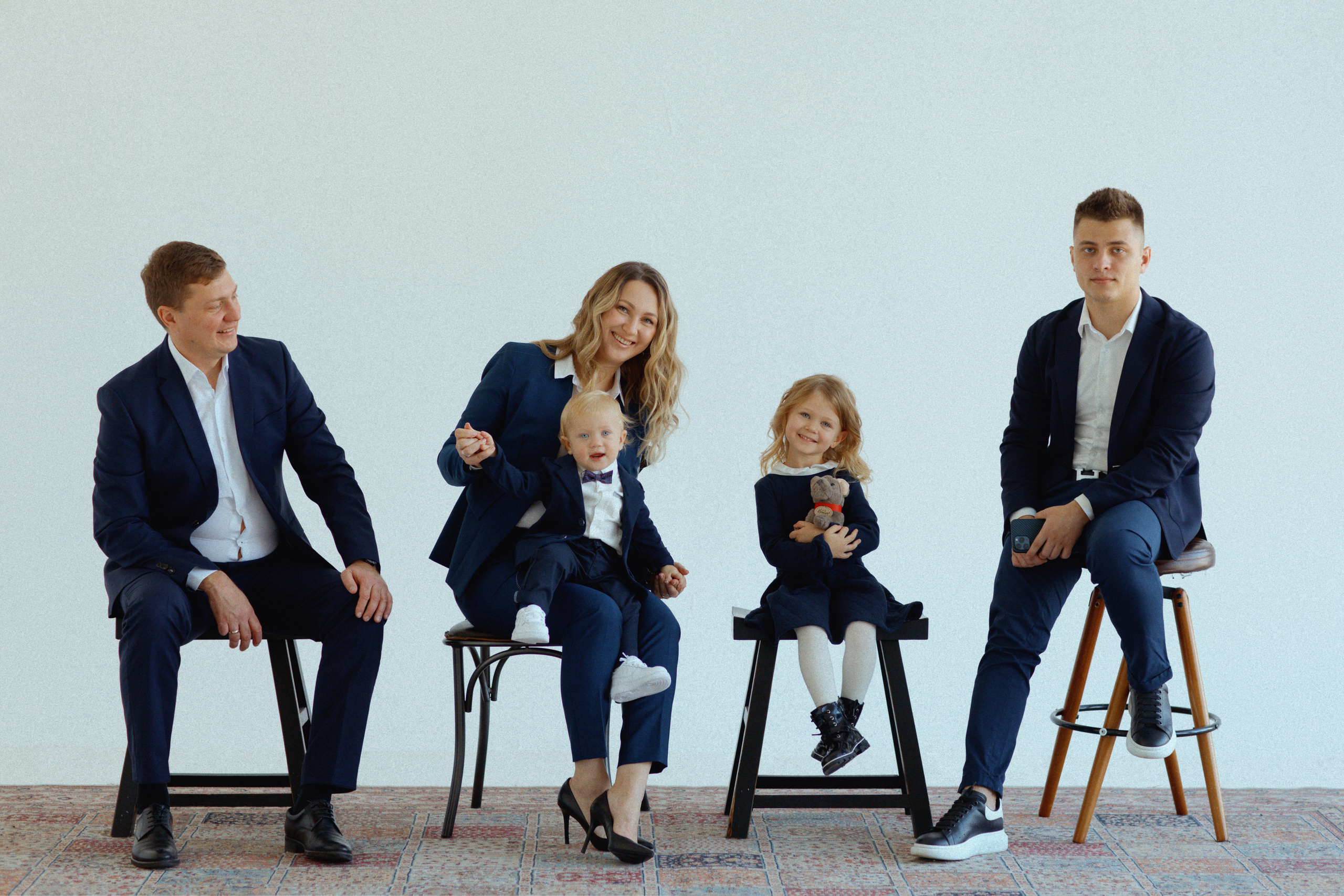 Семейная студийная фотосъёмка. Свадебный фотограф в Москве Никифоров-Гордеев Константин