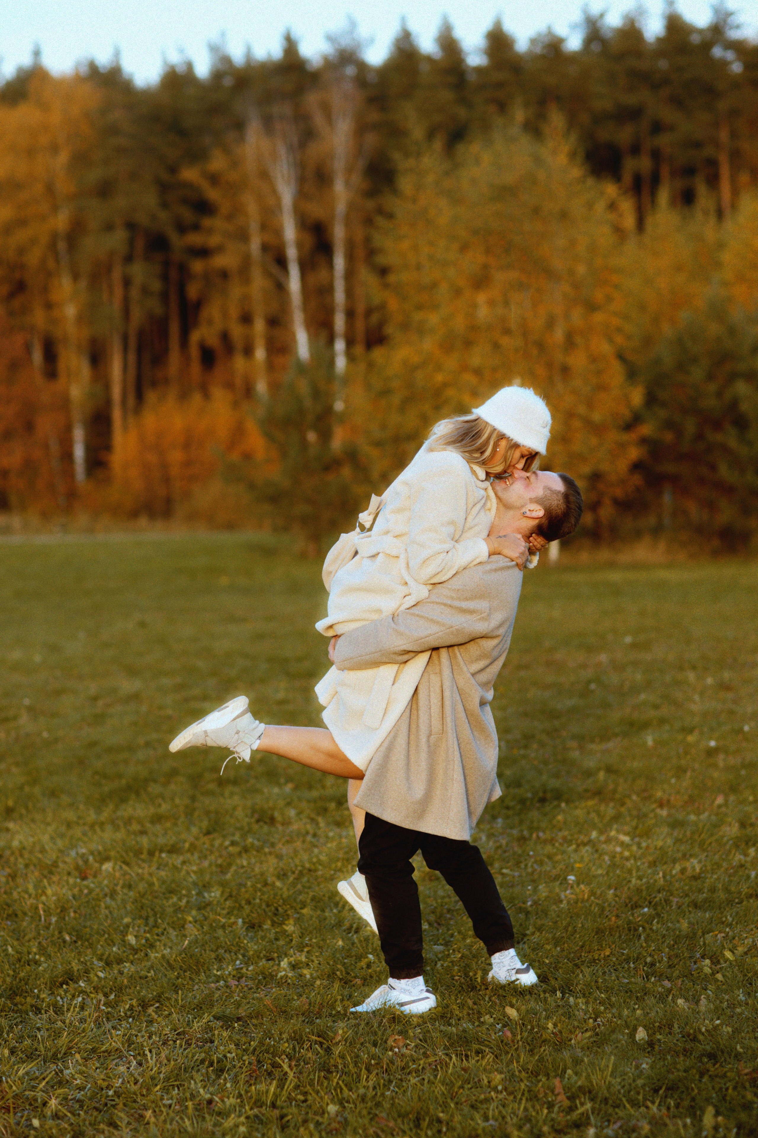 Осенняя прогулка для Леры и Вовы. Свадебный фотограф в Москве Никифоров-Гордеев Константин