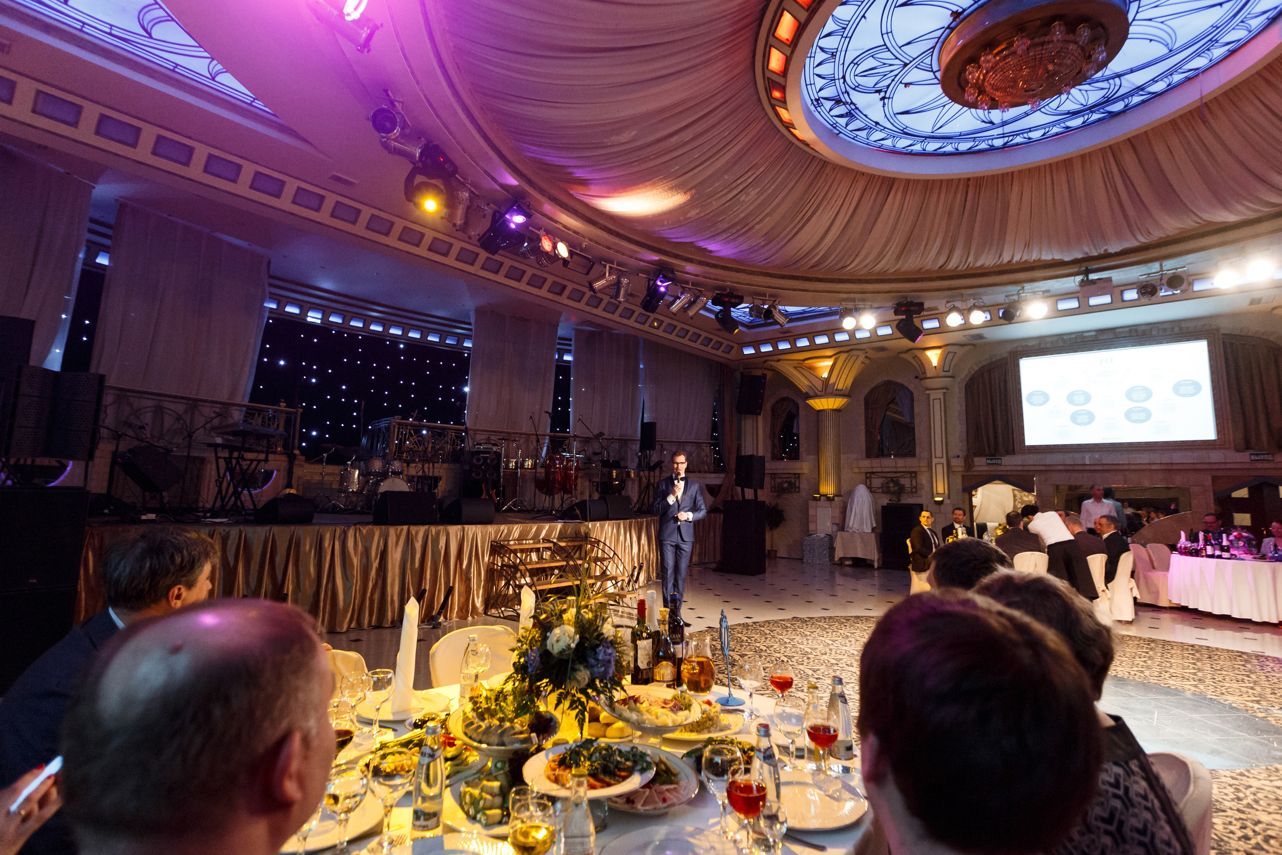 Немчиновка. Свадебный фотограф в Москве Никифоров-Гордеев Константин