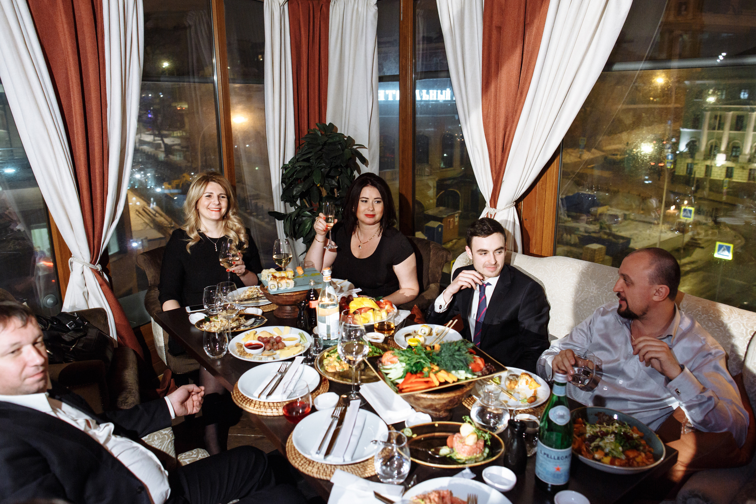 Бульварное кольцо. Свадебный фотограф в Москве Никифоров-Гордеев Константин