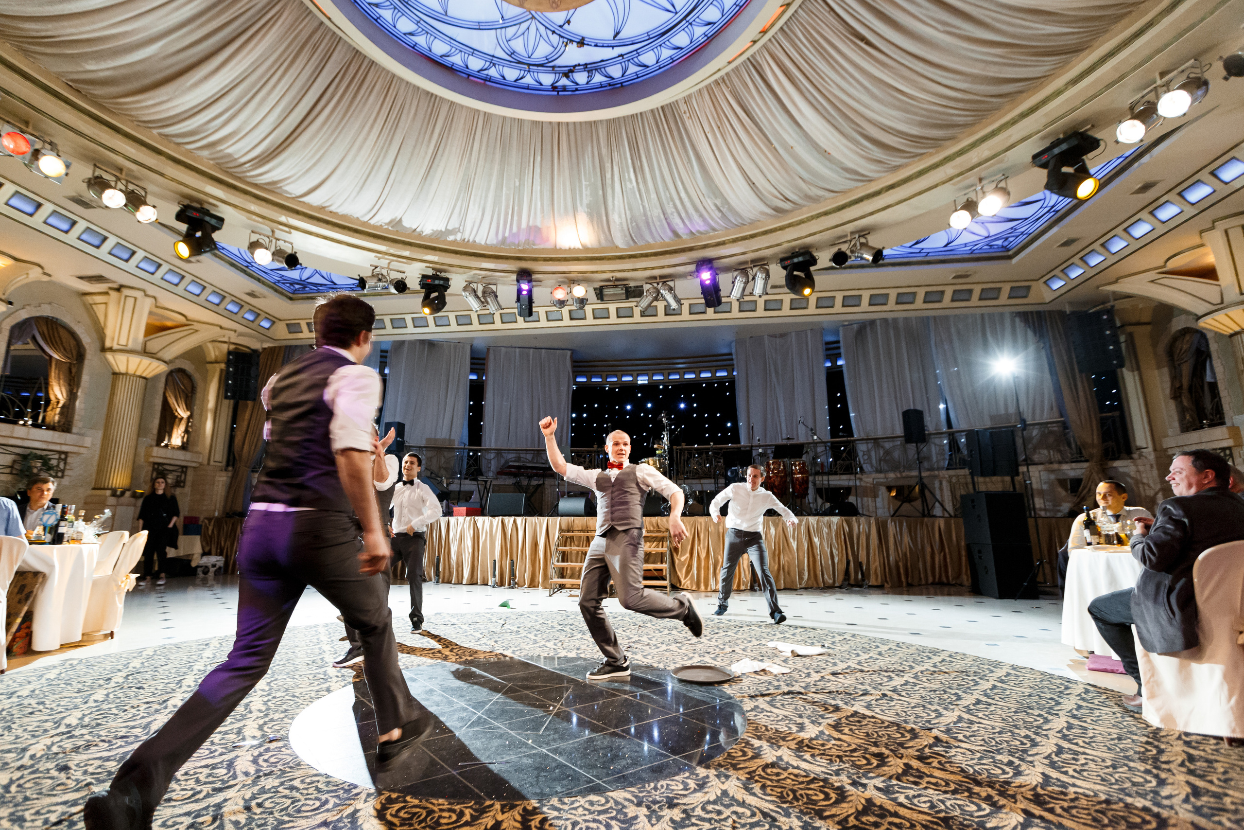 Немчиновка. Свадебный фотограф в Москве Никифоров-Гордеев Константин