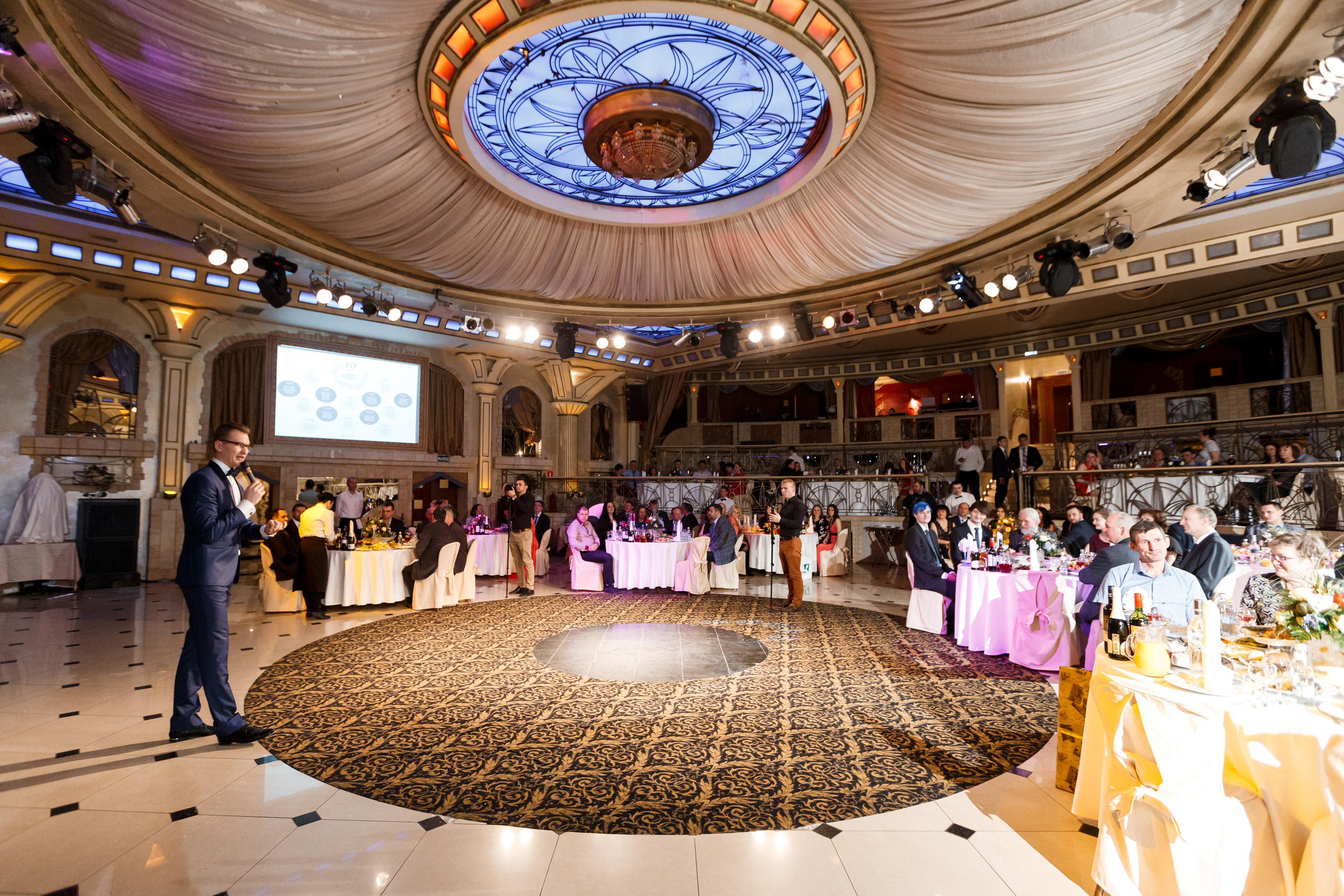 Немчиновка. Свадебный фотограф в Москве Никифоров-Гордеев Константин