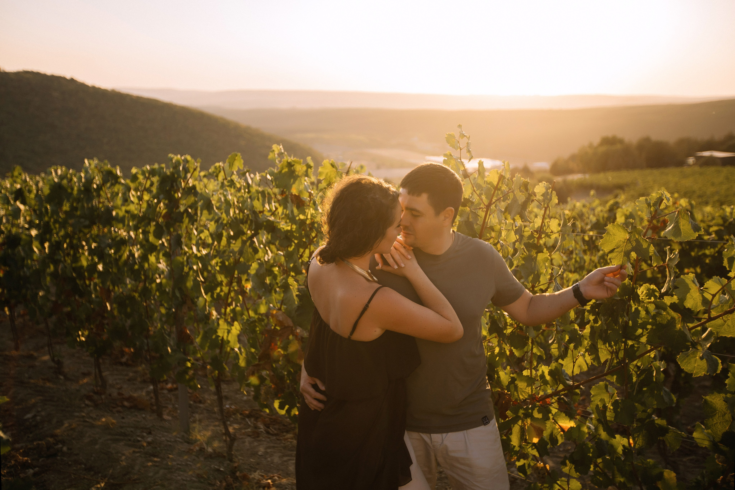 Коля и Алина. Лавстори «Родное гнездо». Фотограф Анна Лейман. Севастополь