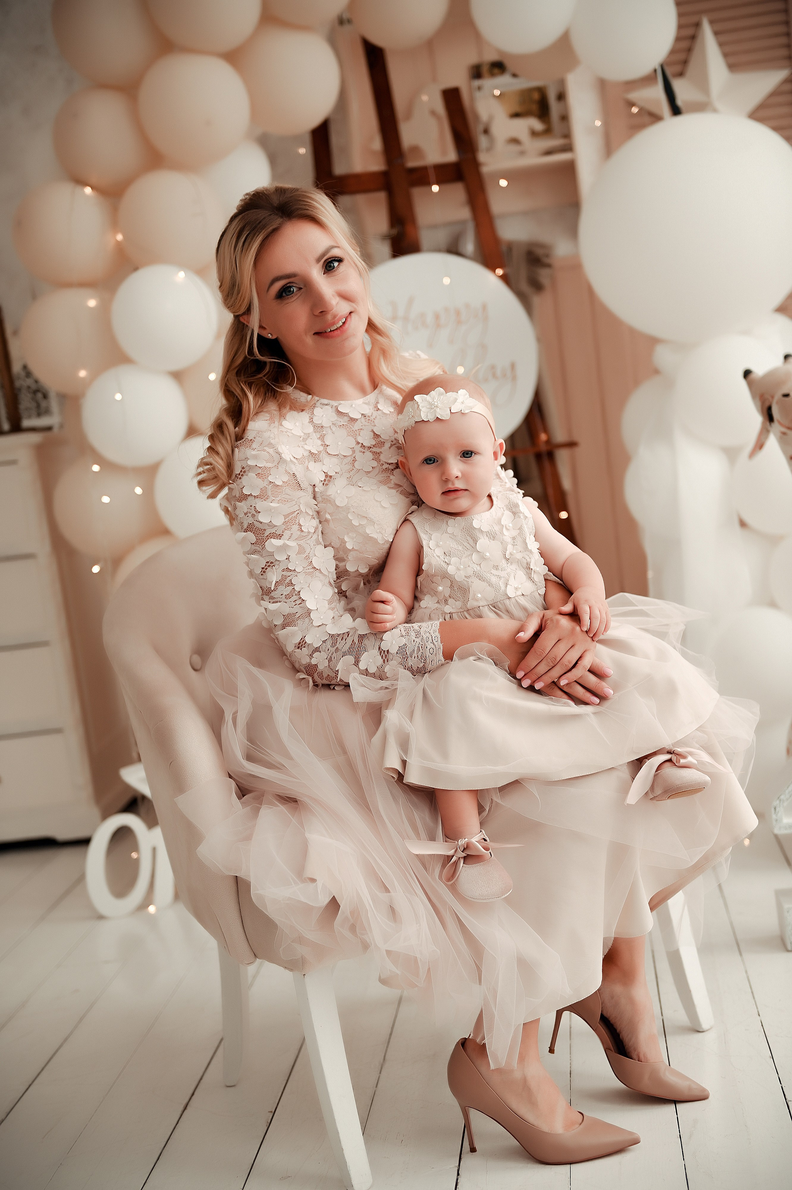 Студийные семейные, детские, индивидуальные фотосессии. Свадебный, семейный, детский, контент фотограф в Омске Максим Ильин