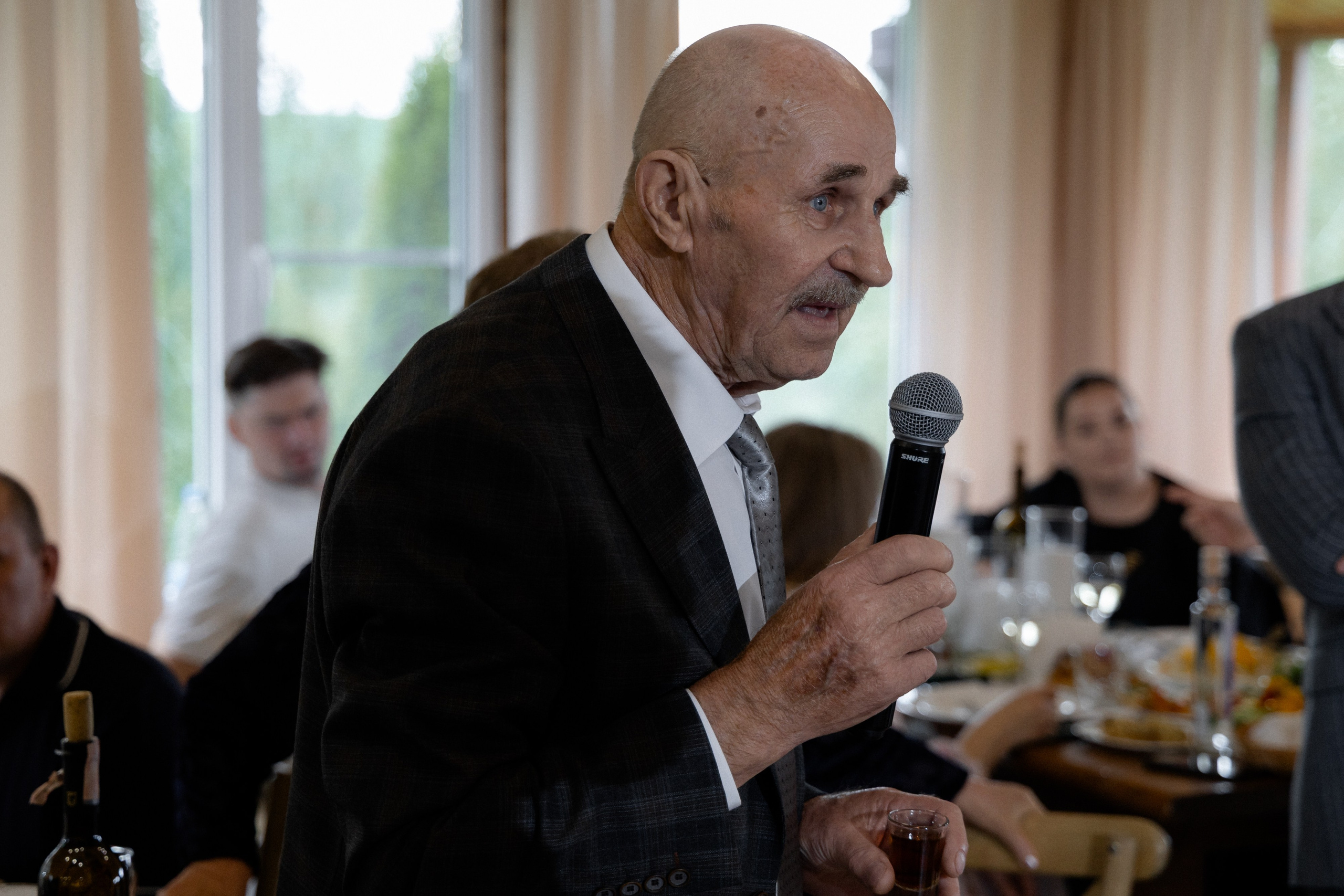 Свадебная фотосессия в агроусадьбе Лабодянка в Минске. Свадебный фотограф в Минске/Беларуси Сергей Спиридонов