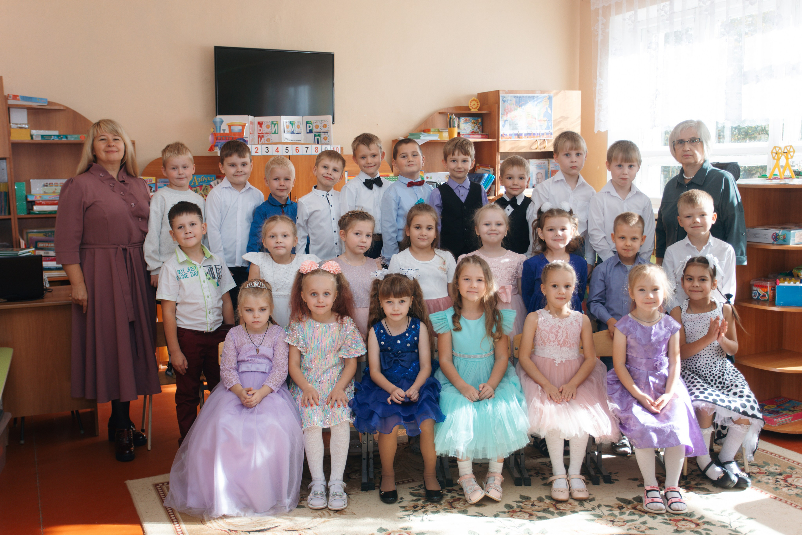 Детский сад № 20. Фотосессия для выпускного альбома. Студия выпускных альбомов Остров