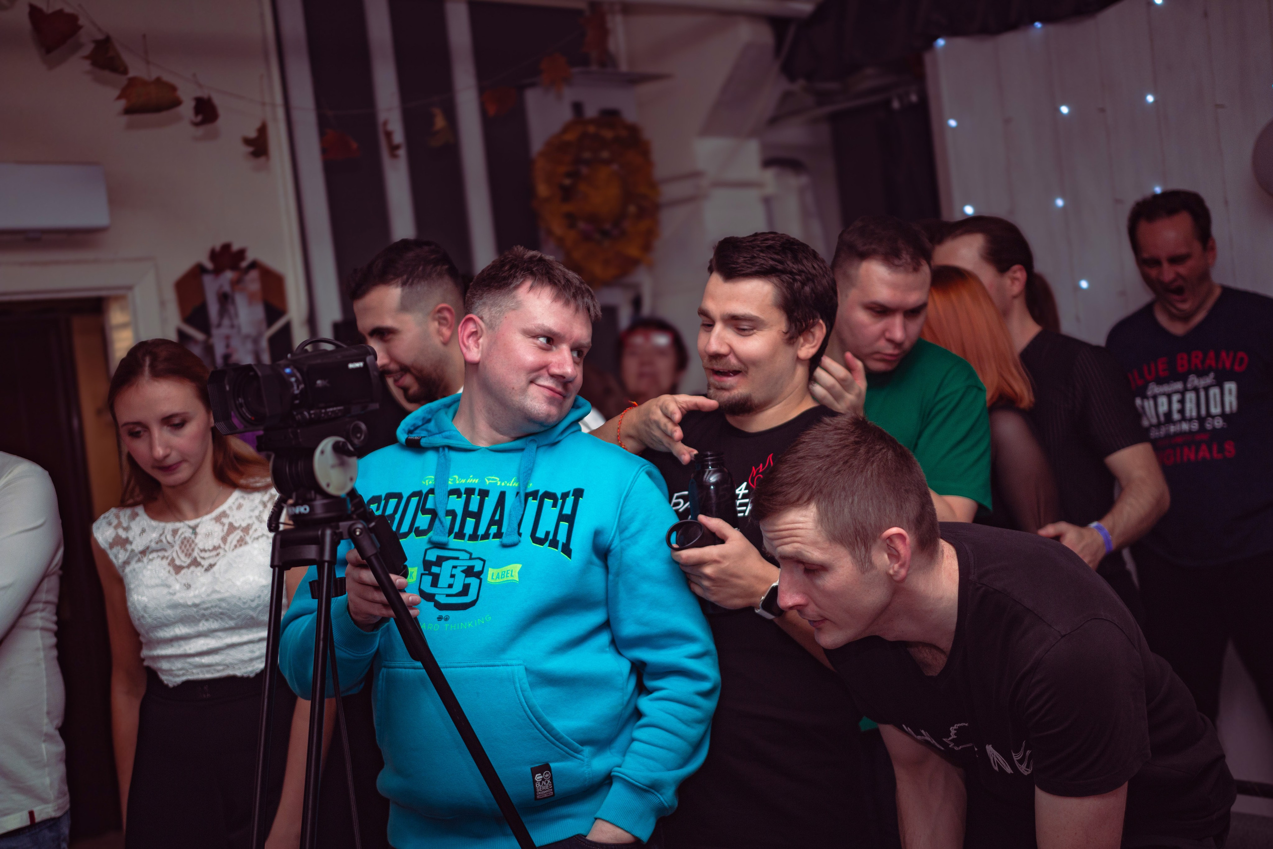 Dance cafe вечеринка