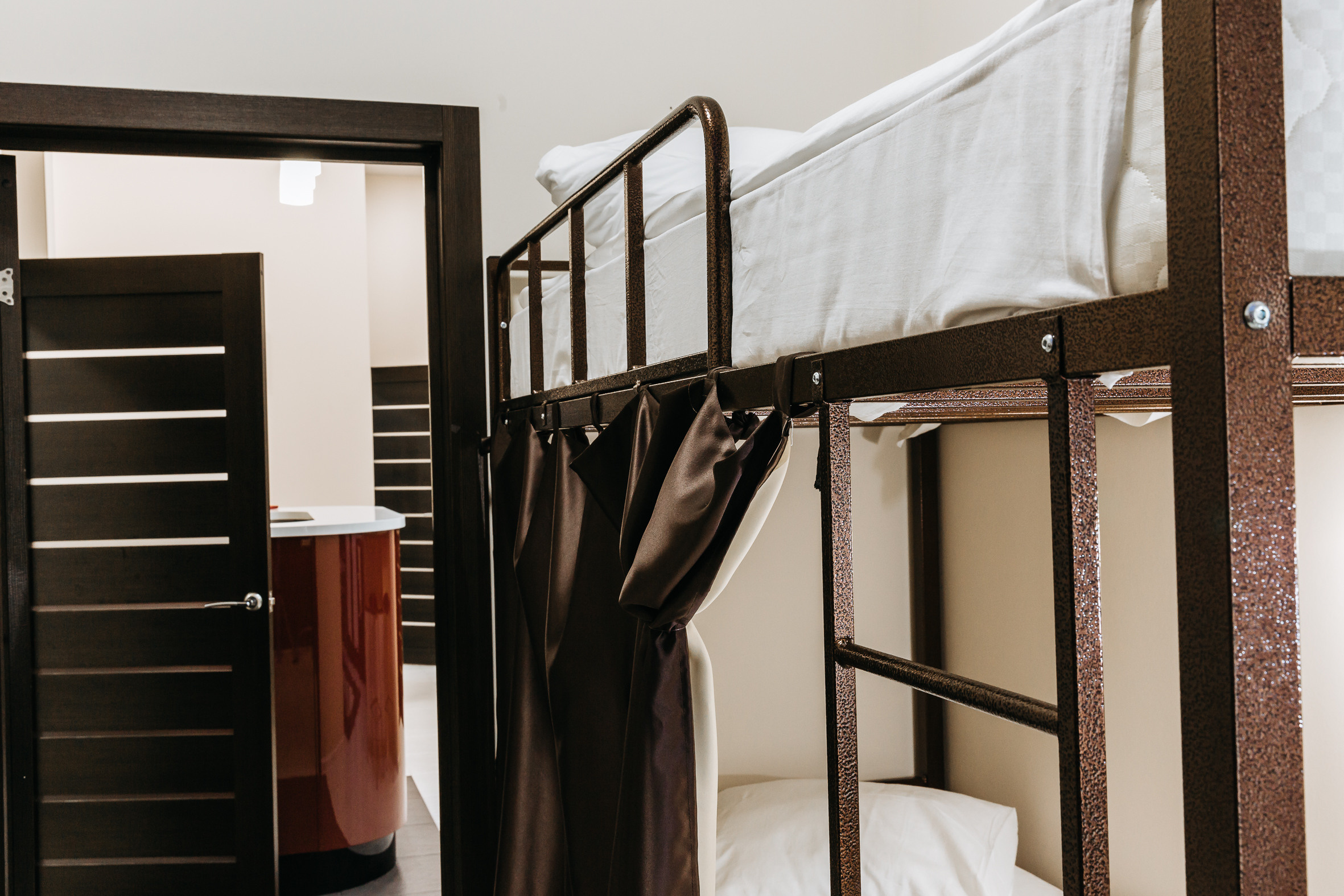 Интерьерная фотосъемка, фото для гостиницы, фотосъемка отелей, фото для турбизнеса, фото номеров отелей, фото ресторана, фото меню отеля, конференц зал, гостевой дом в карелии, лучший фотограф интерьеров Петрозаводск Карелия, турбаза в Карелии, экскурсии по Карелии, фото мини-гостиницы, фото хостела