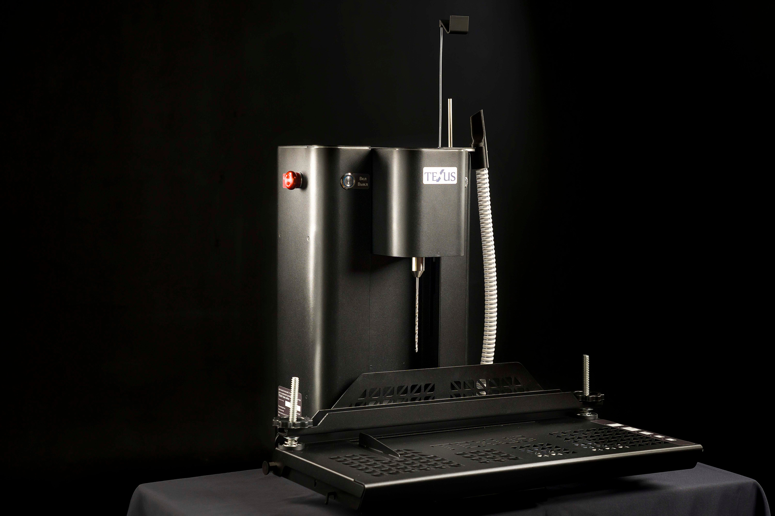 Архивный аппарат. Фотограф в Санкт-Петербурге. Репортажная и все съёмки для бизнеса