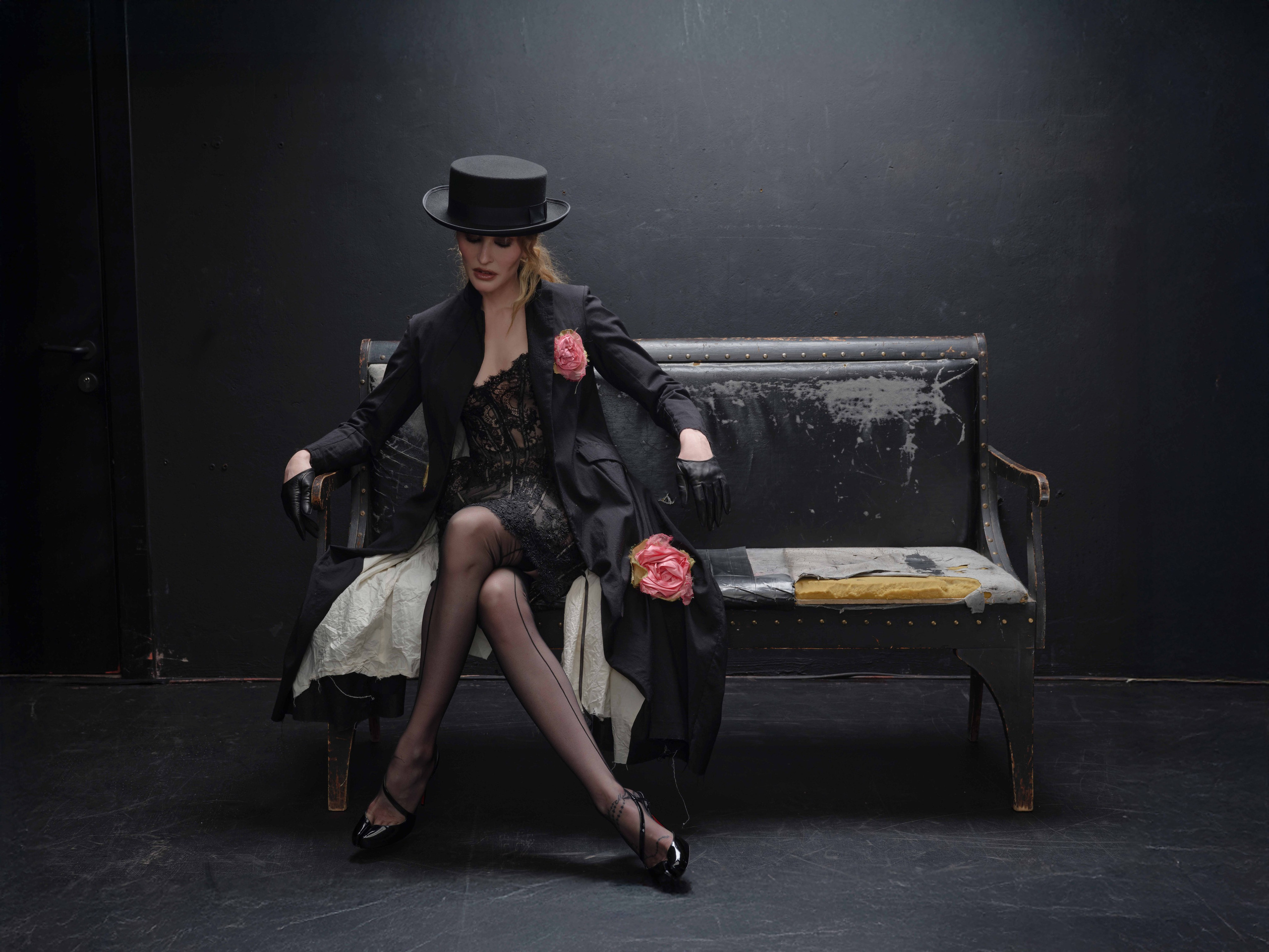 Tetya Motya. Фотограф Асет Героева работает в жанре портрета/документальной/авторской/fashion фотографии