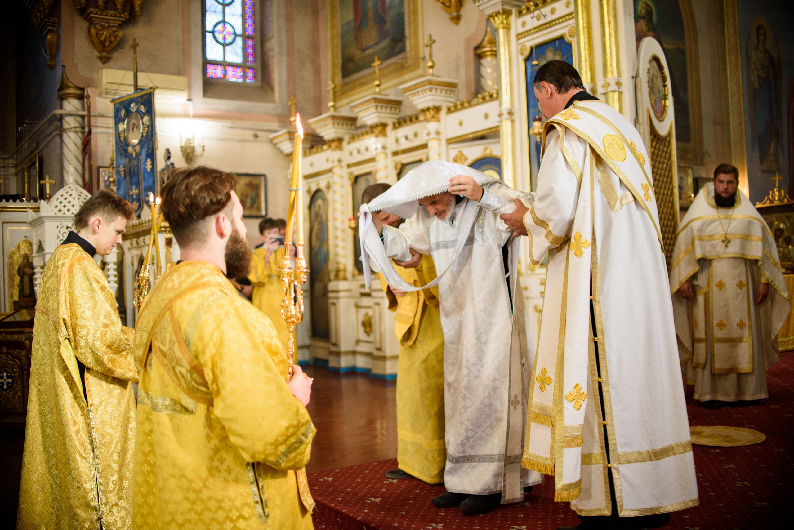 Воскресная литургия 29.10.2023. Семейный и свадебный фотограф в Феодосии и Коктебеле