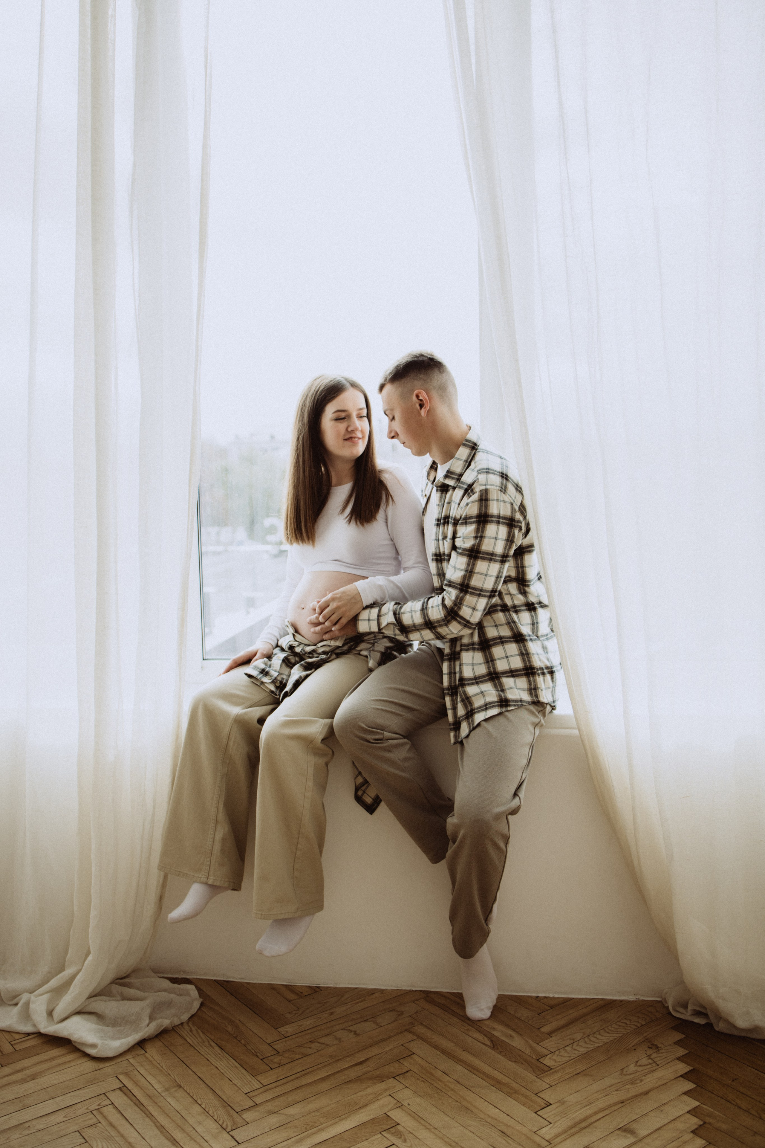 Фотосъемка беременности в студии. Семейный фотограф в Минске — Алина Тиханович