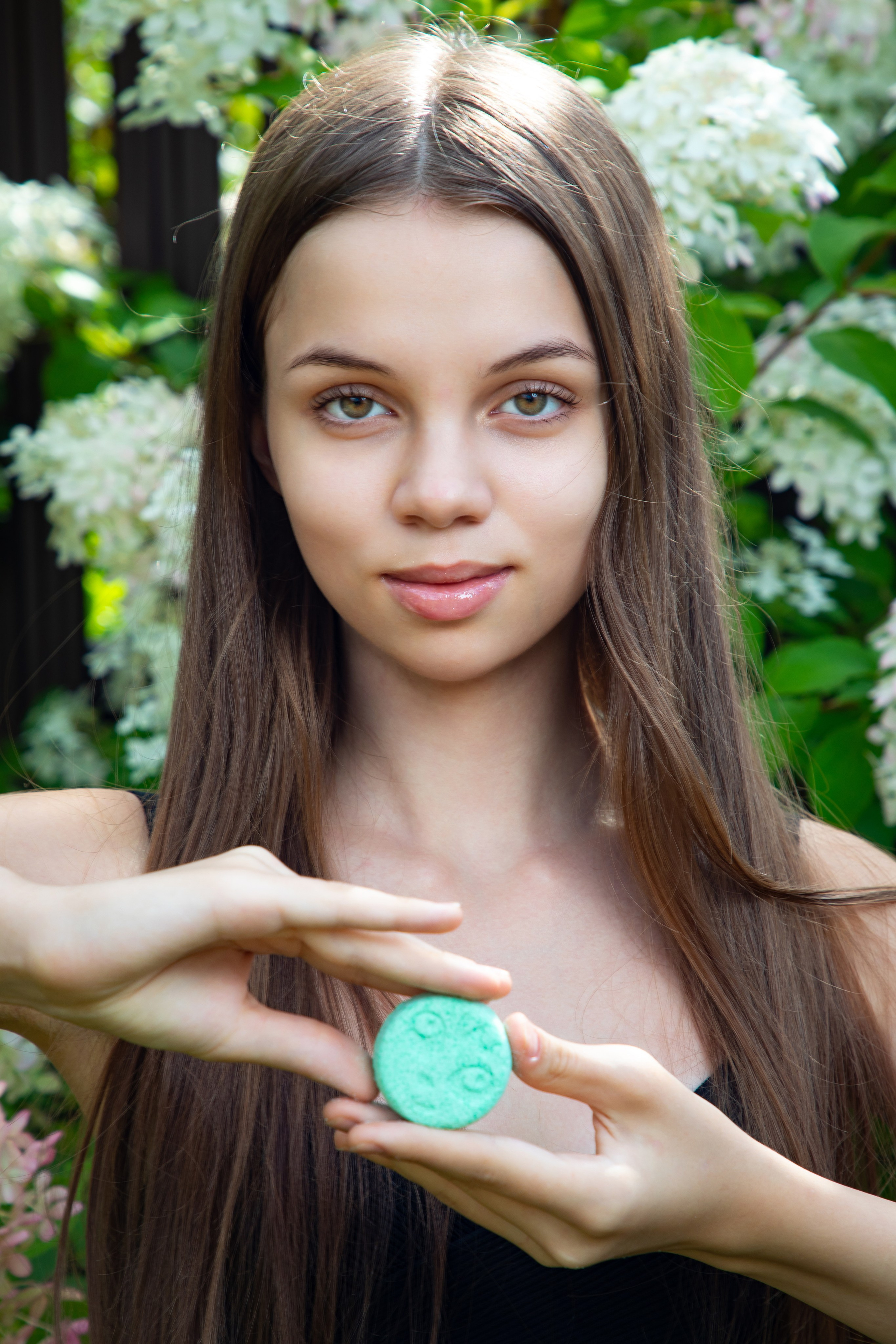 Фотосъемка для маркетплейсов с моделью в Москве и Московской области. Фотостудия в Москве LUXARTPHOTO