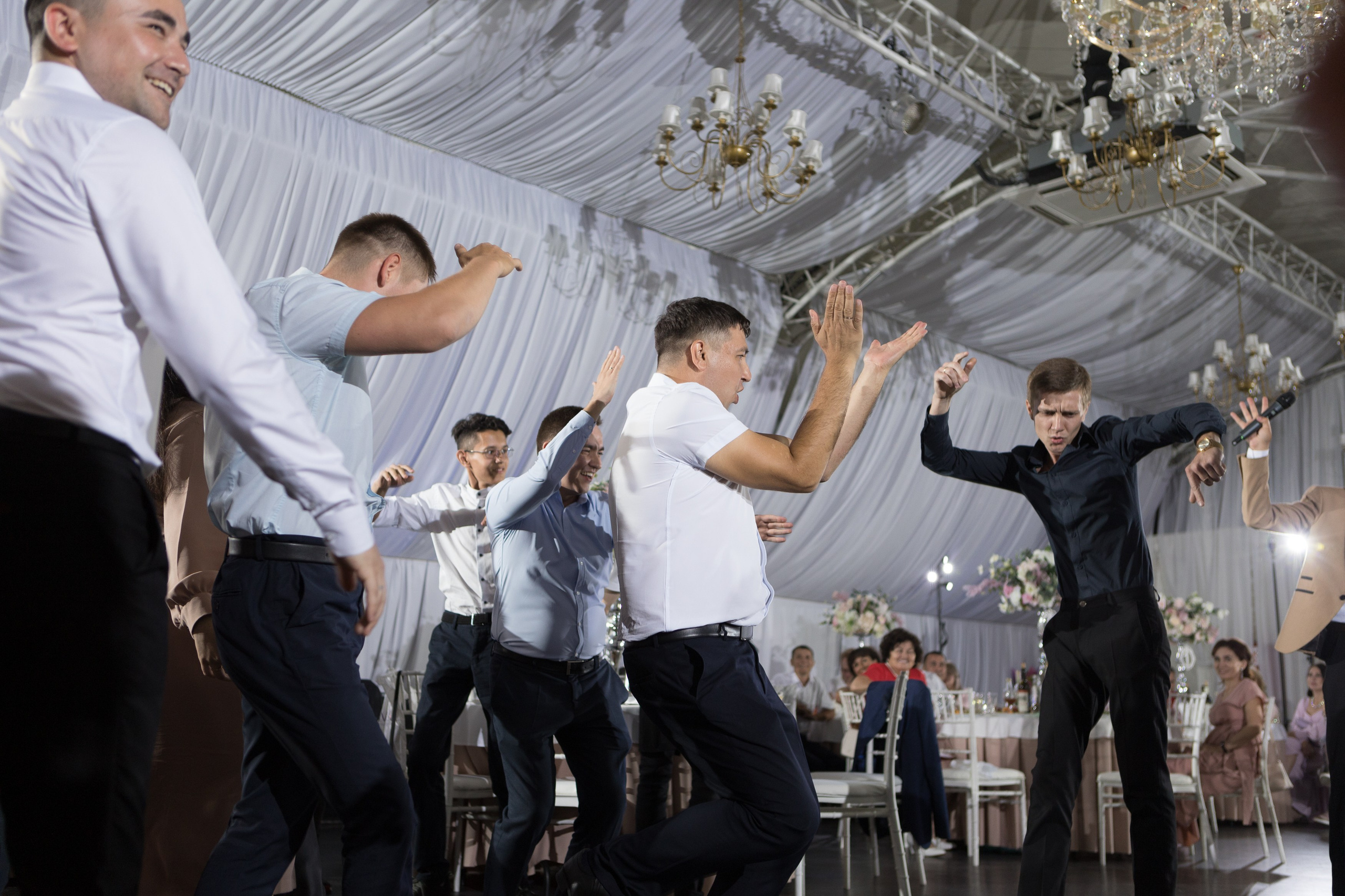 Свадебный фотограф Уфа — Руслан ГабдлисламовЖивые эмоции, красивые кадры, воспоминания на всю жизнь.Работаю по всей Республике Башкортоста. Свадебный фотограф Уфа Руслан Габдлисламов