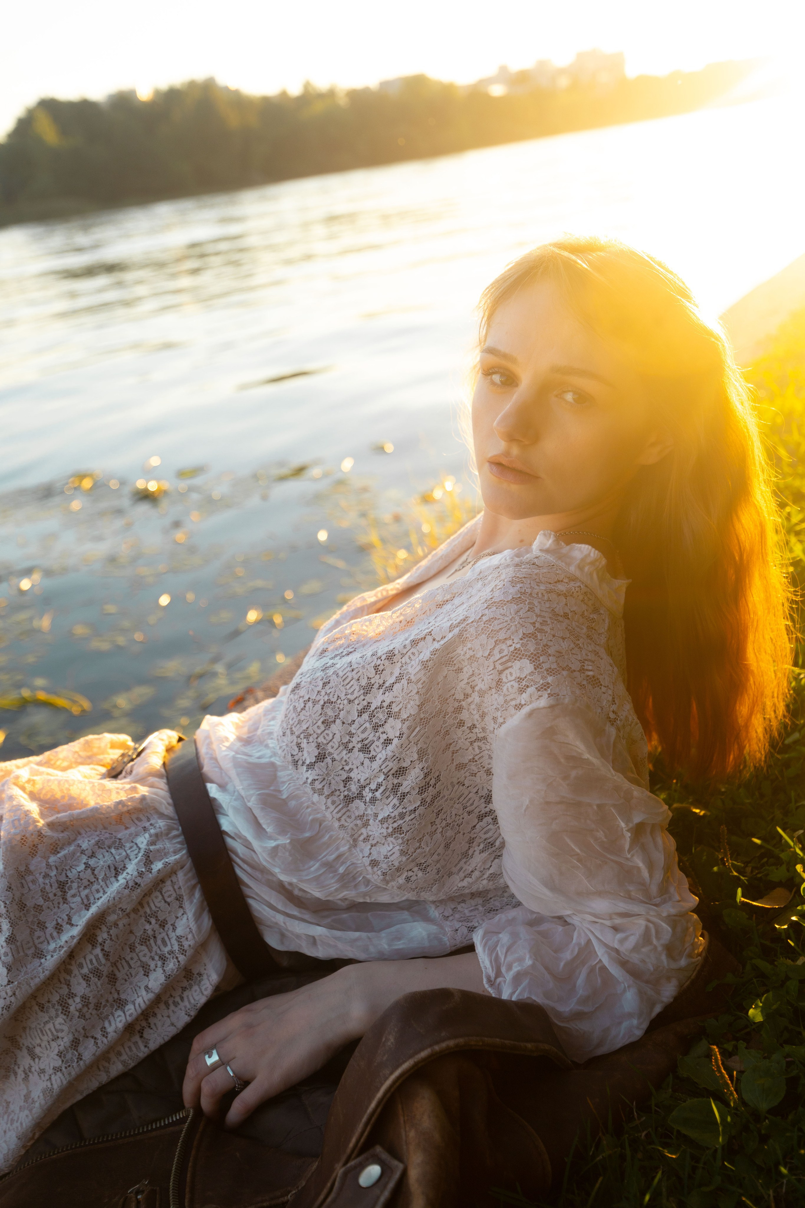 Yana and Nature. Photographer in Tbilisi Saint-Petersburg Worldwide — Elena Golubeva