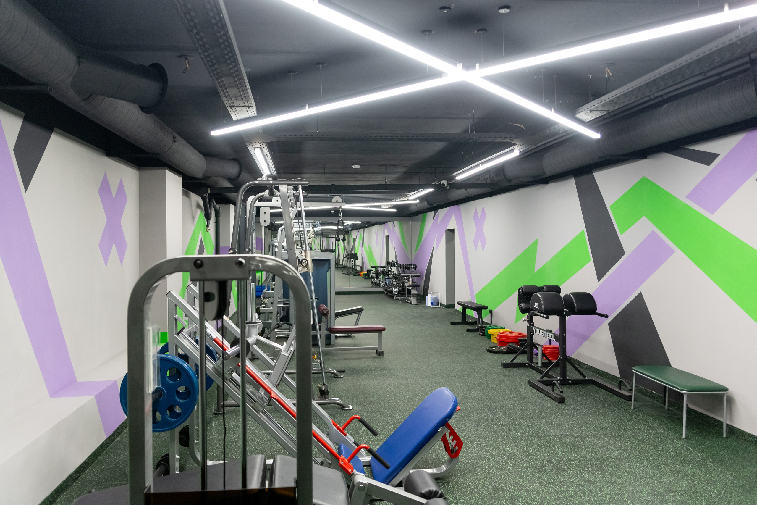 Тренажёрный зал X-fit. Фотограф Шагалов Михаил