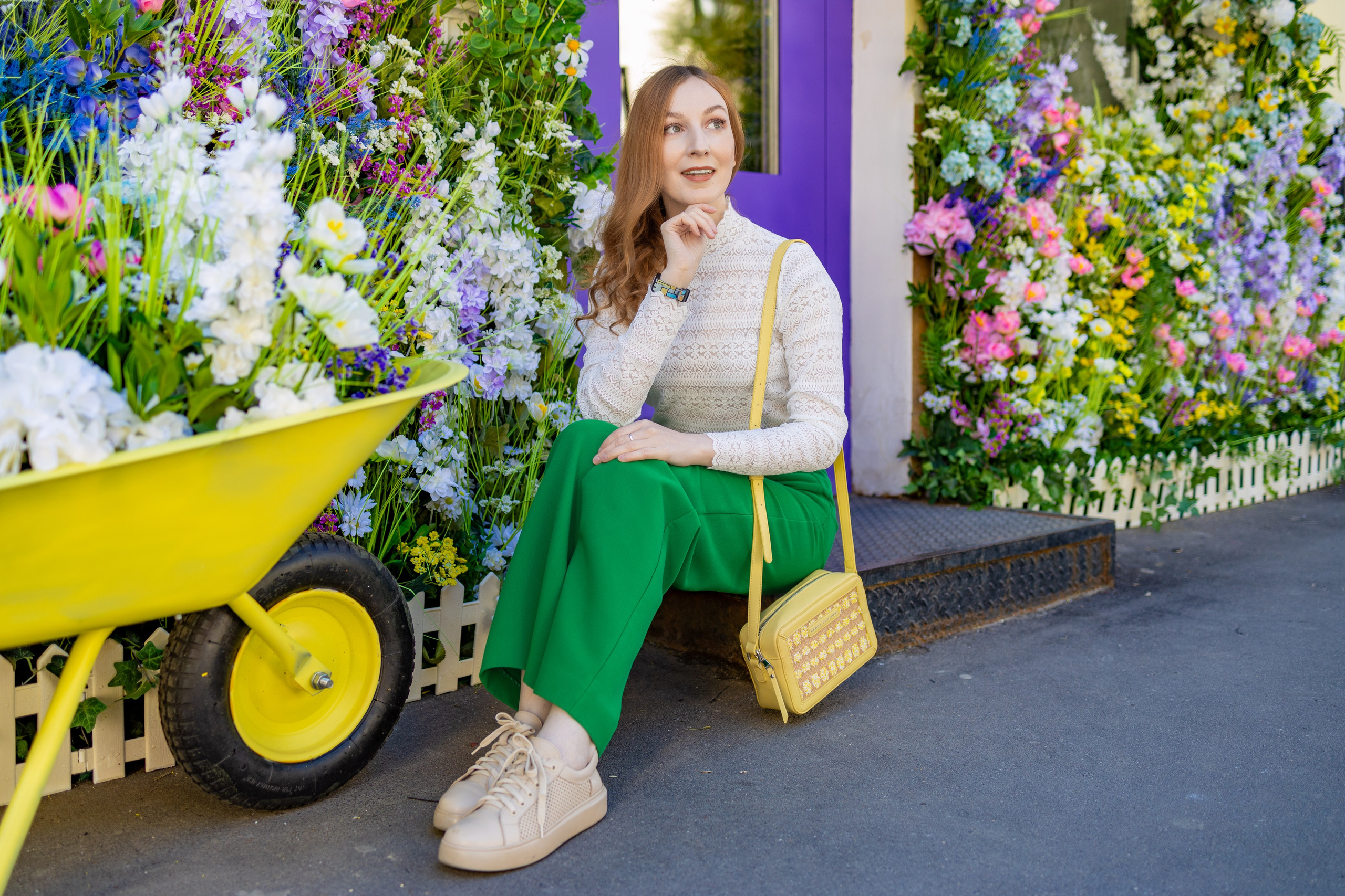 Весенняя прогулка с Еленой по Патриаршим. Репортажный, семейный и студийный фотограф в Москве Демин Алексей