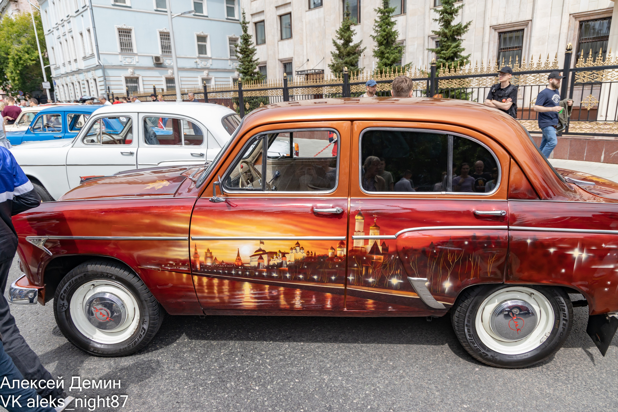 Ретро парад трамваем Москва 2023. Репортажный, семейный и студийный фотограф в Москве Демин Алексей