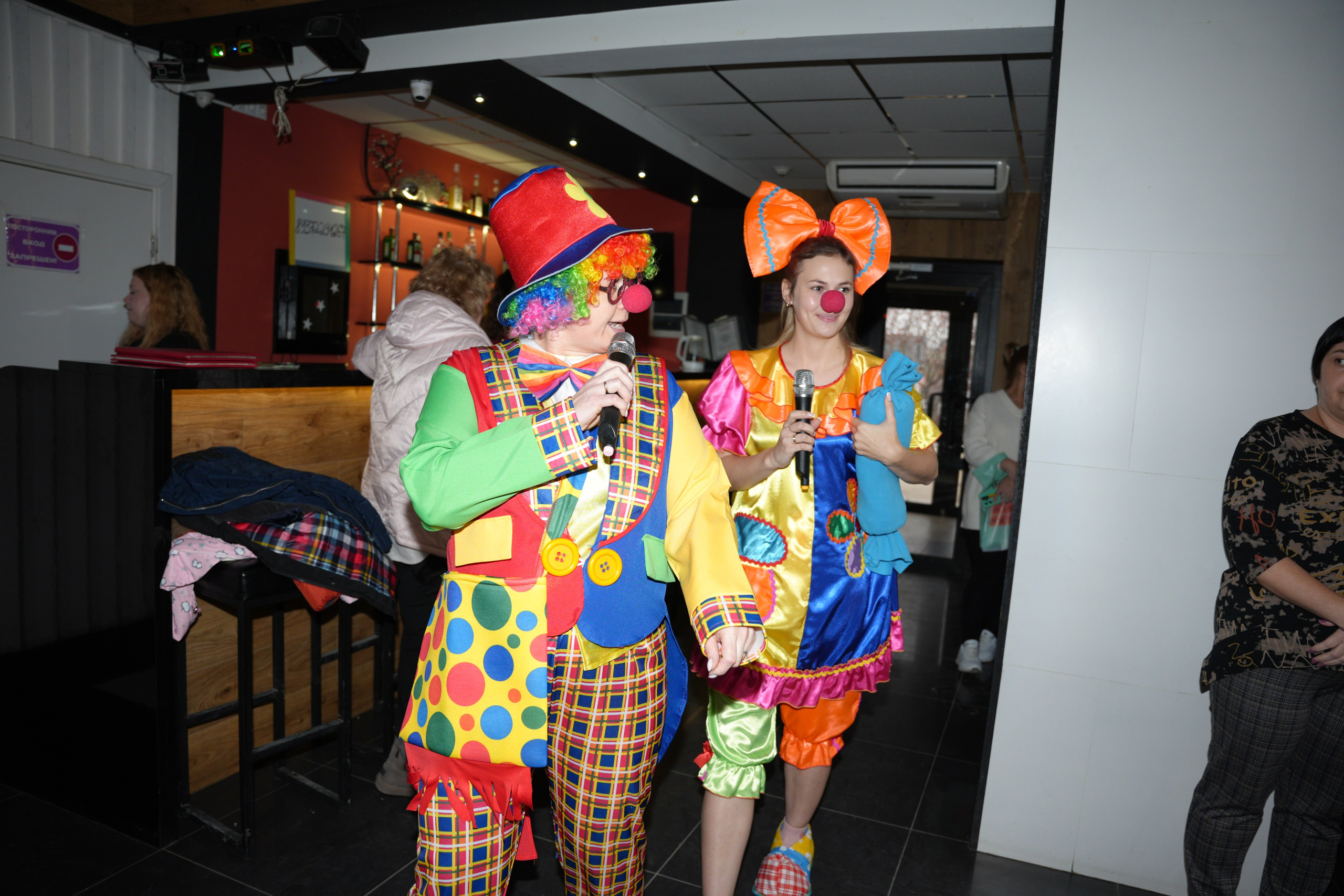 Социально —благотворительная акция «Ты в этом мире не один», посвященная Международному дню инвалидов. ВЫПУСКНЫЕ АЛЬБОМЫ, Школьный фотограф, семейный и свадебный в Саратове и области Ольга Плаксина