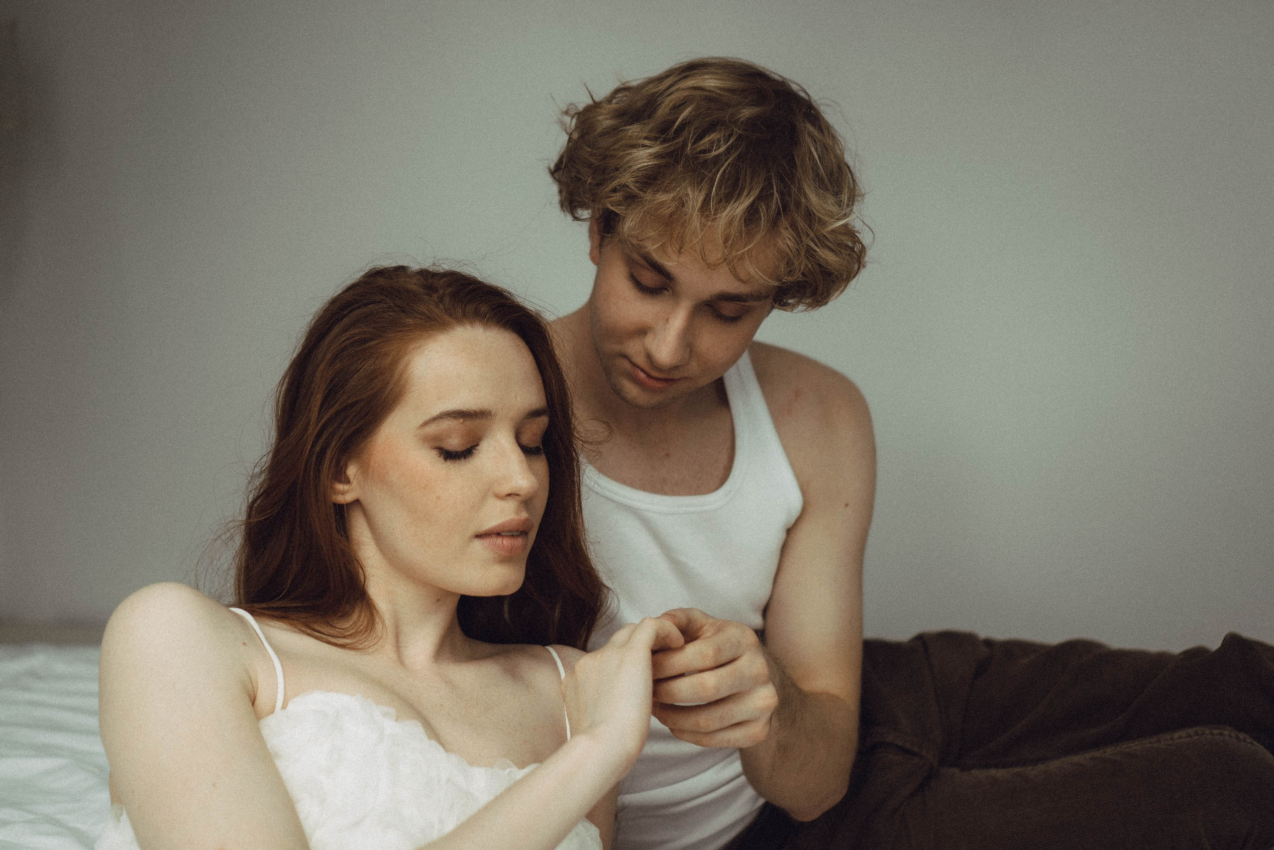 СВАДЕБНАЯ СЬЕМКА В ОТЕЛЕ. СБОРЫ ЖЕНИХА И НЕВЕСТЫ И ТАКЖЕ ТОР И ПОДГОТОВКА К ПРОГУЛКЕ. Профессиональный фотограф, Санкт-Петербург — Виктория Богомолова